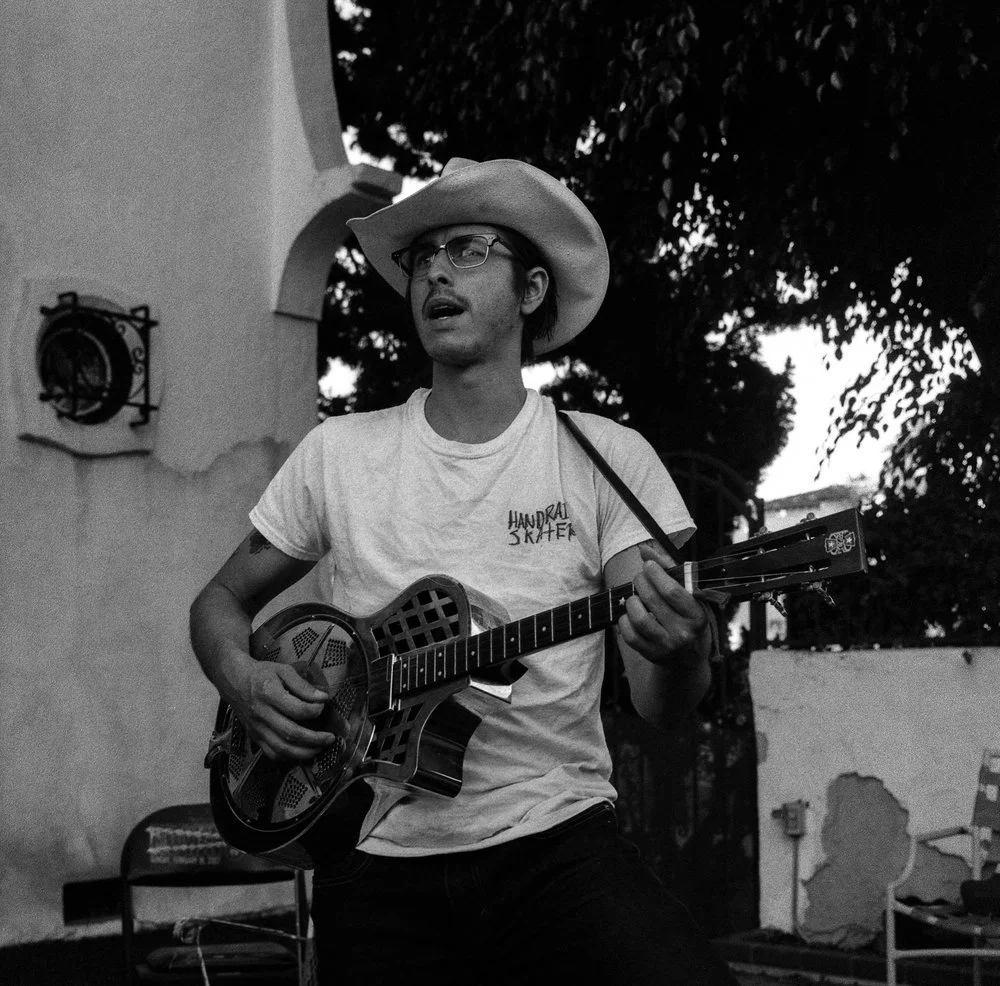 LIVE MUSIC: Travesura, Chris Lyons ~ Doors at 7:00 PM &amp; Music at 8:00 PM