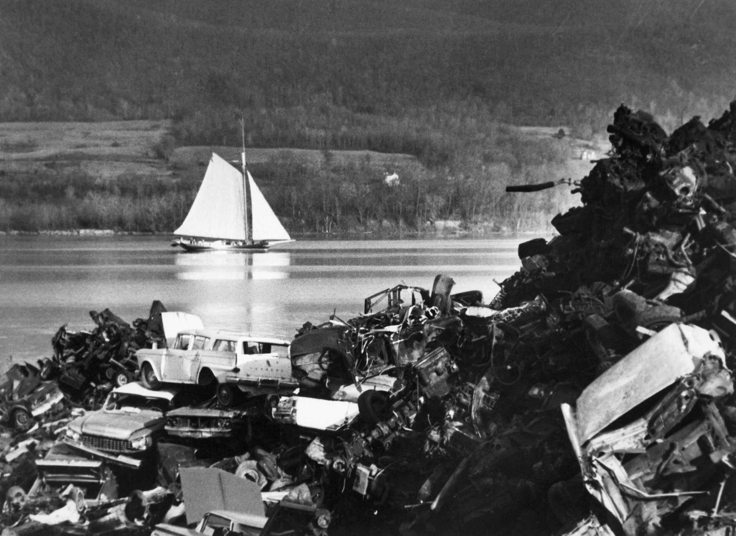 Pete Seeger: Down by the Riverside ~ 7:30 PM