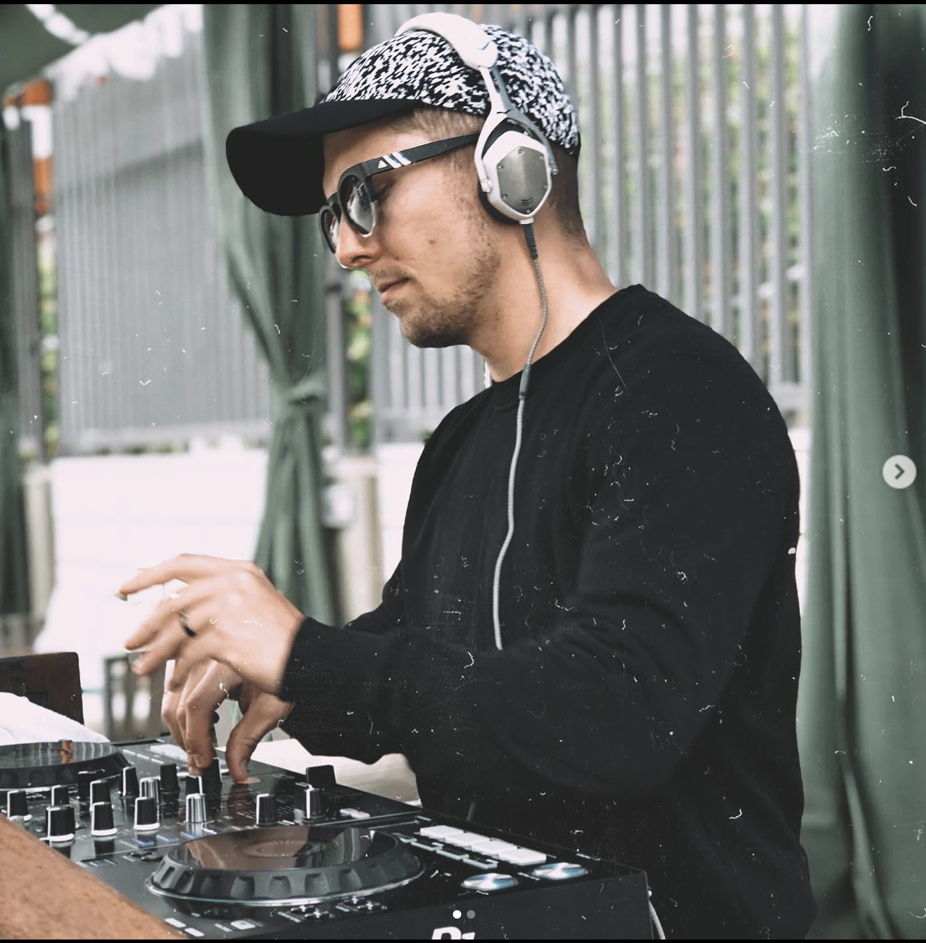 DJ Alex Harrington