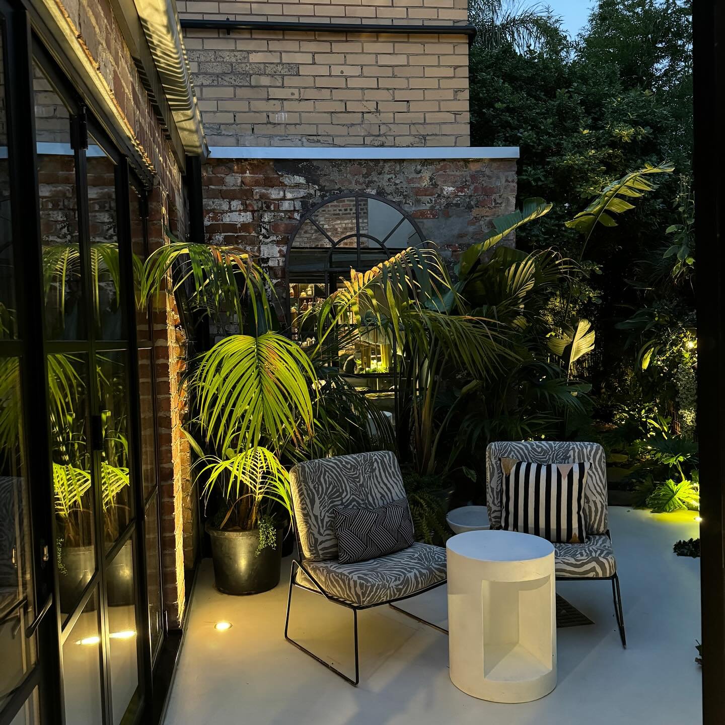 KERR FITZROY // When style meets class. Absolutely stunning design at our recently completed Fitzroy project 💫