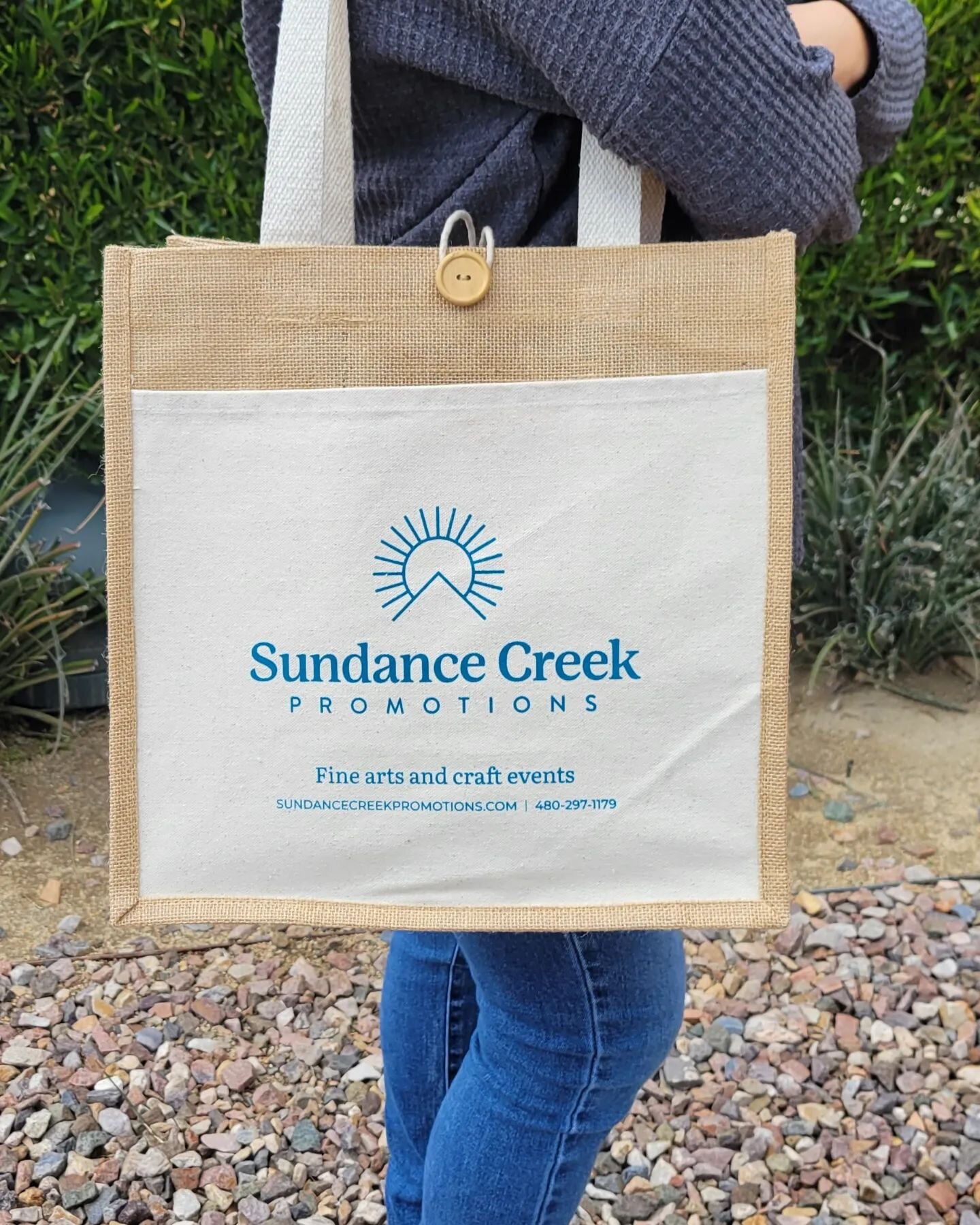 Day 3 - Sunday
We have 25 more tote bags to give out Sunday, 3/12. Just come by the @sundance.creek show booth on the south side of the courtyard near the candy shop to get your before they are gone.

Spring Art on the Boardwalk 
March 10-12, 2023, a