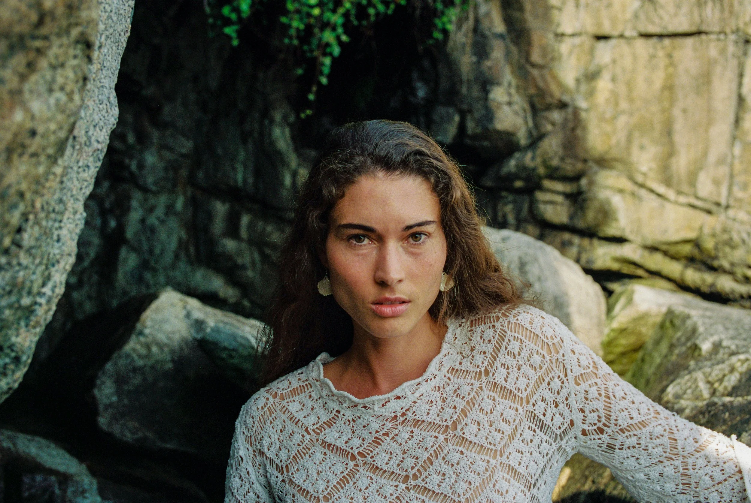 Morgyn-Sandy-Cove-Leica-M6-12.jpg