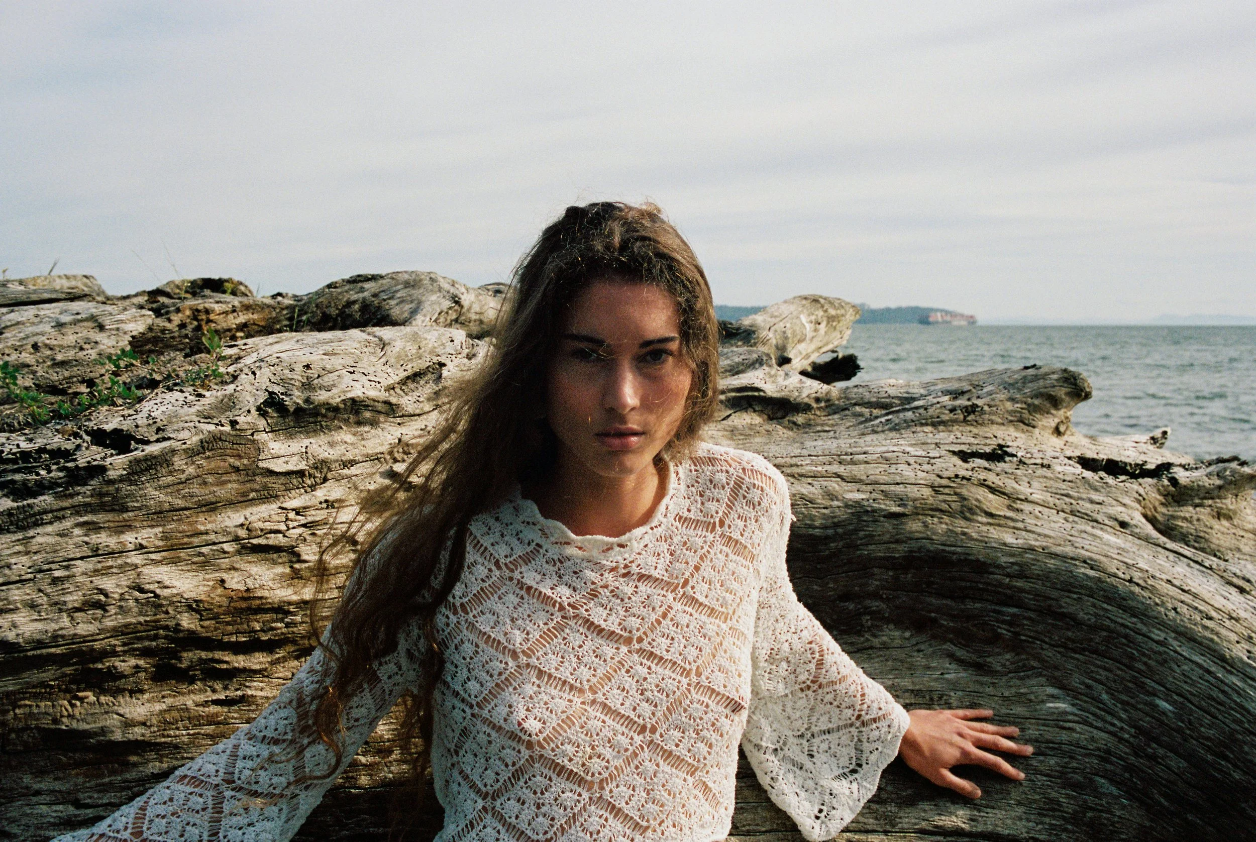 Morgyn-Sandy-Cove-Leica-M6-6.jpg
