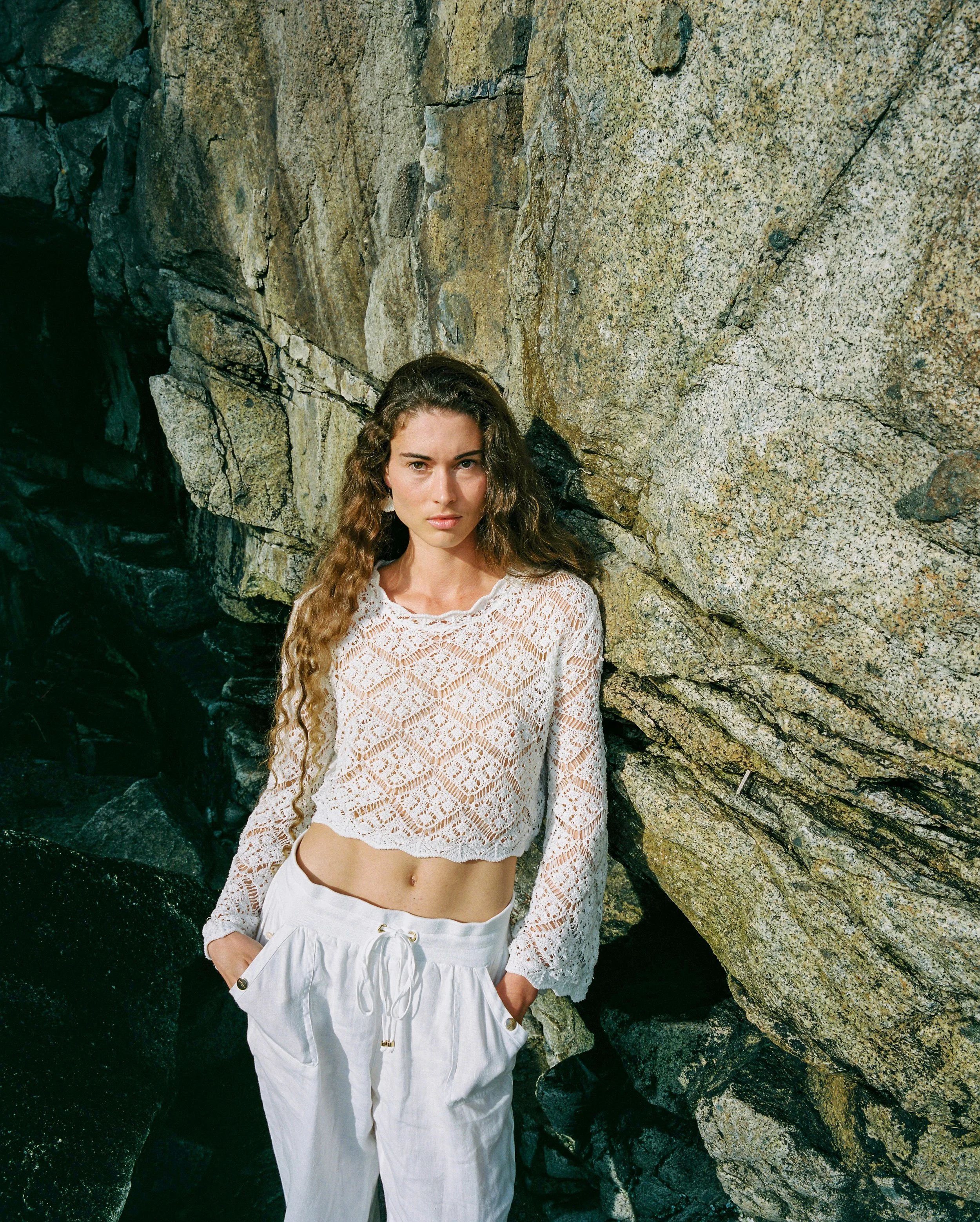 Morgyn-Sandy-Cove-Mamiya-7-2.jpg