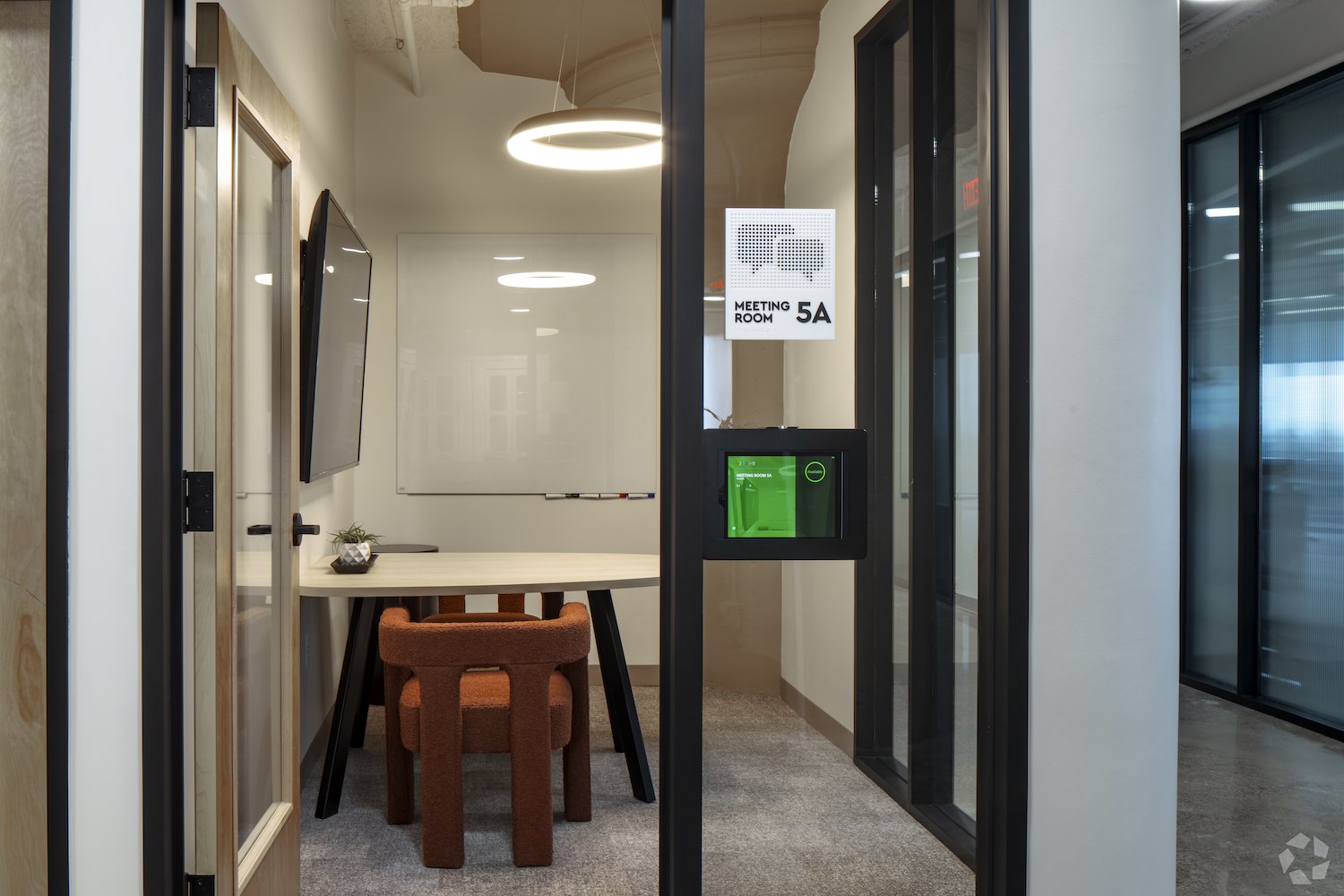 c0007 conf rm 5A lr.jpg