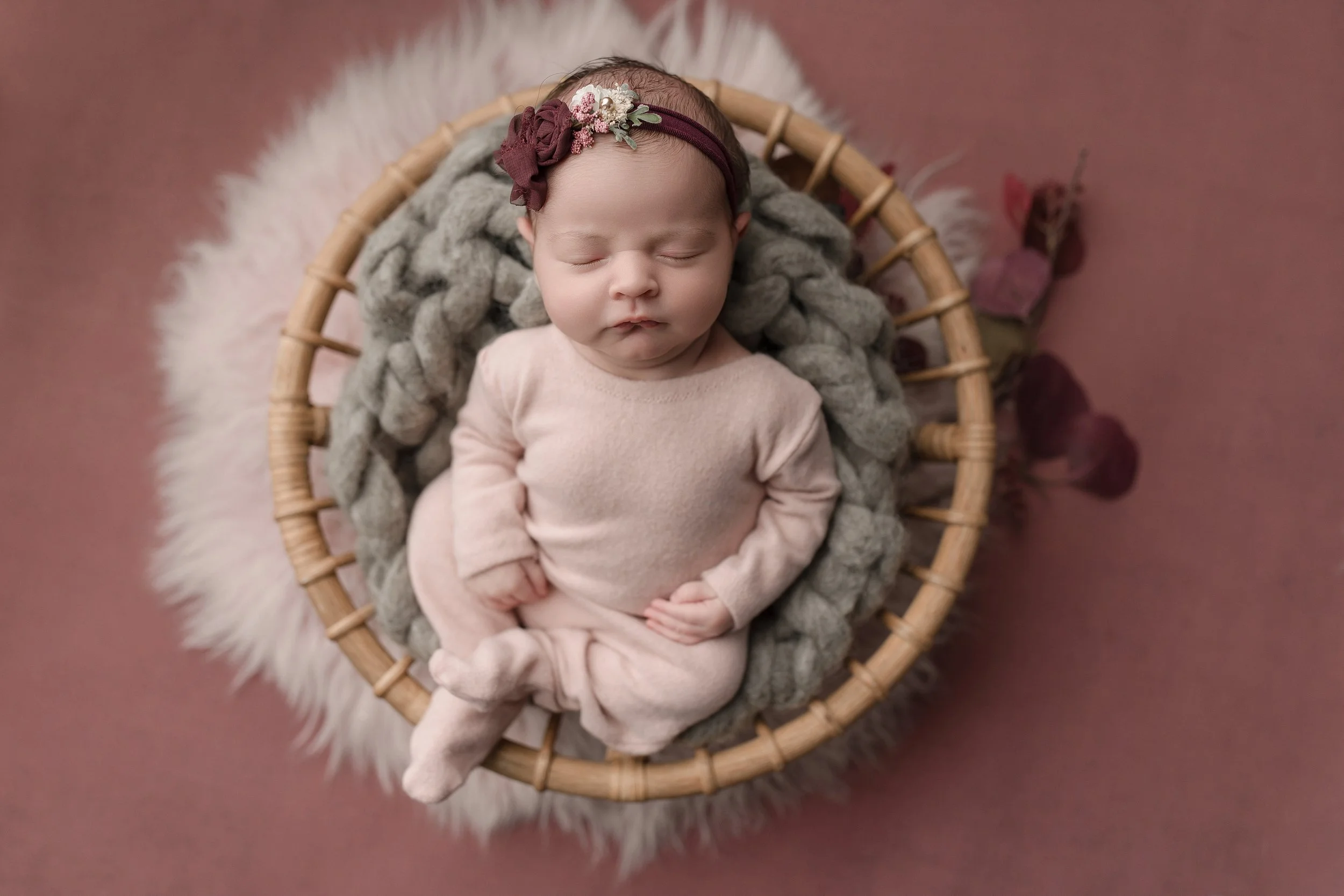 Newborn portraits in Middletown, VA