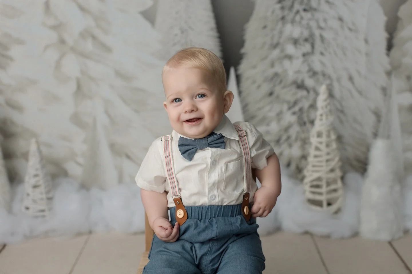 Oh how time flies ⏳

Swipe to see this little one from his recent 1 year old milestone session to his newborn session 🥹

So grateful that I got to capture both this littles newborn and first year photos!

#Photography #Photographer #Newborn #FirstYe