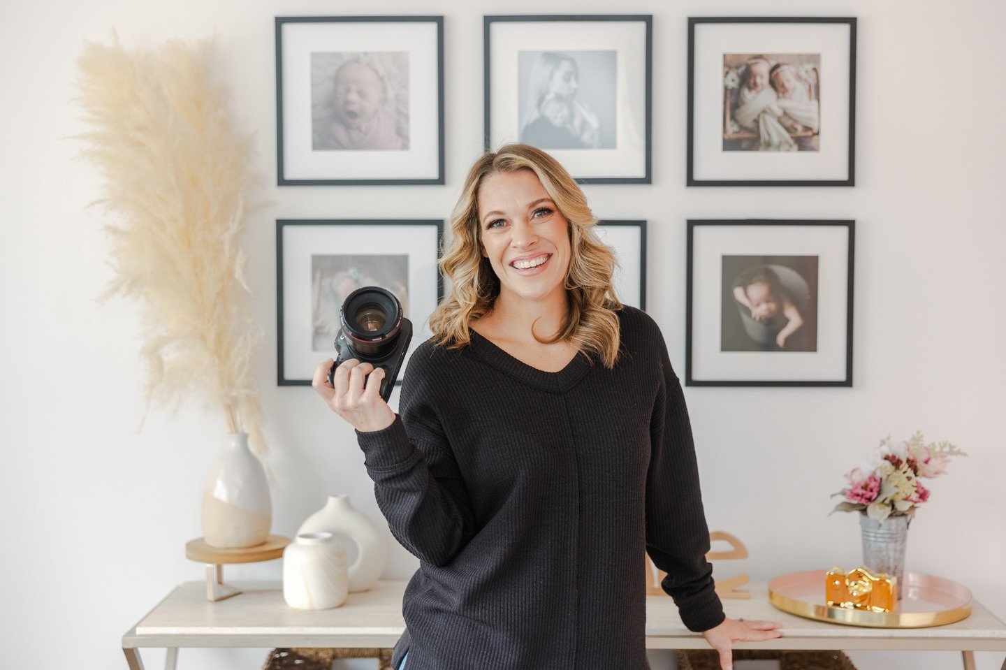 A little re-introduction for all the lovely new faces here! Hi, I&rsquo;m Jenny &mdash; the person behind Jen Marie Photography and your go-to newborn photographer.

I&rsquo;ll be honest&hellip; I&rsquo;m not usually one to love being the center of a