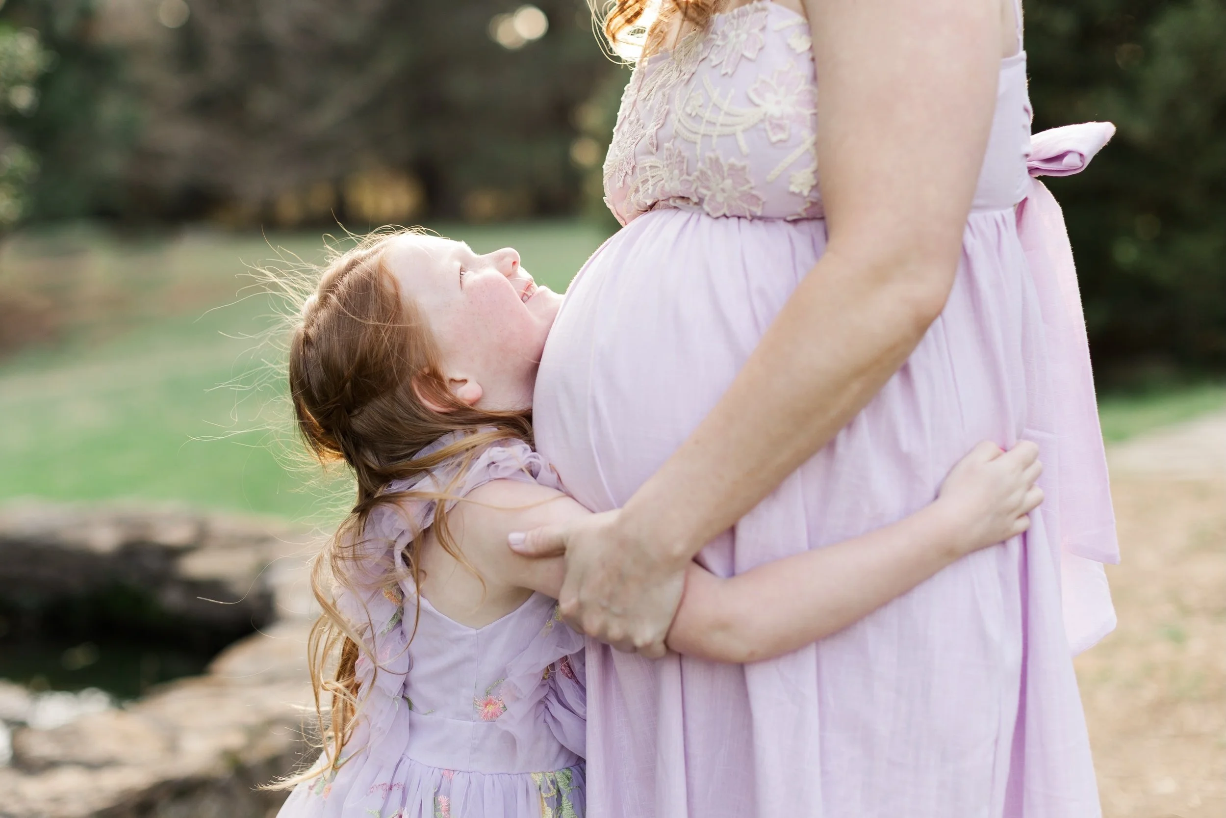 If there&rsquo;s one lesson that we should all take away from kids, is to never take life too seriously. During this maternity session, these kiddos were so excited and wanted to show off their personalities while mom and dad were taking photos.

The