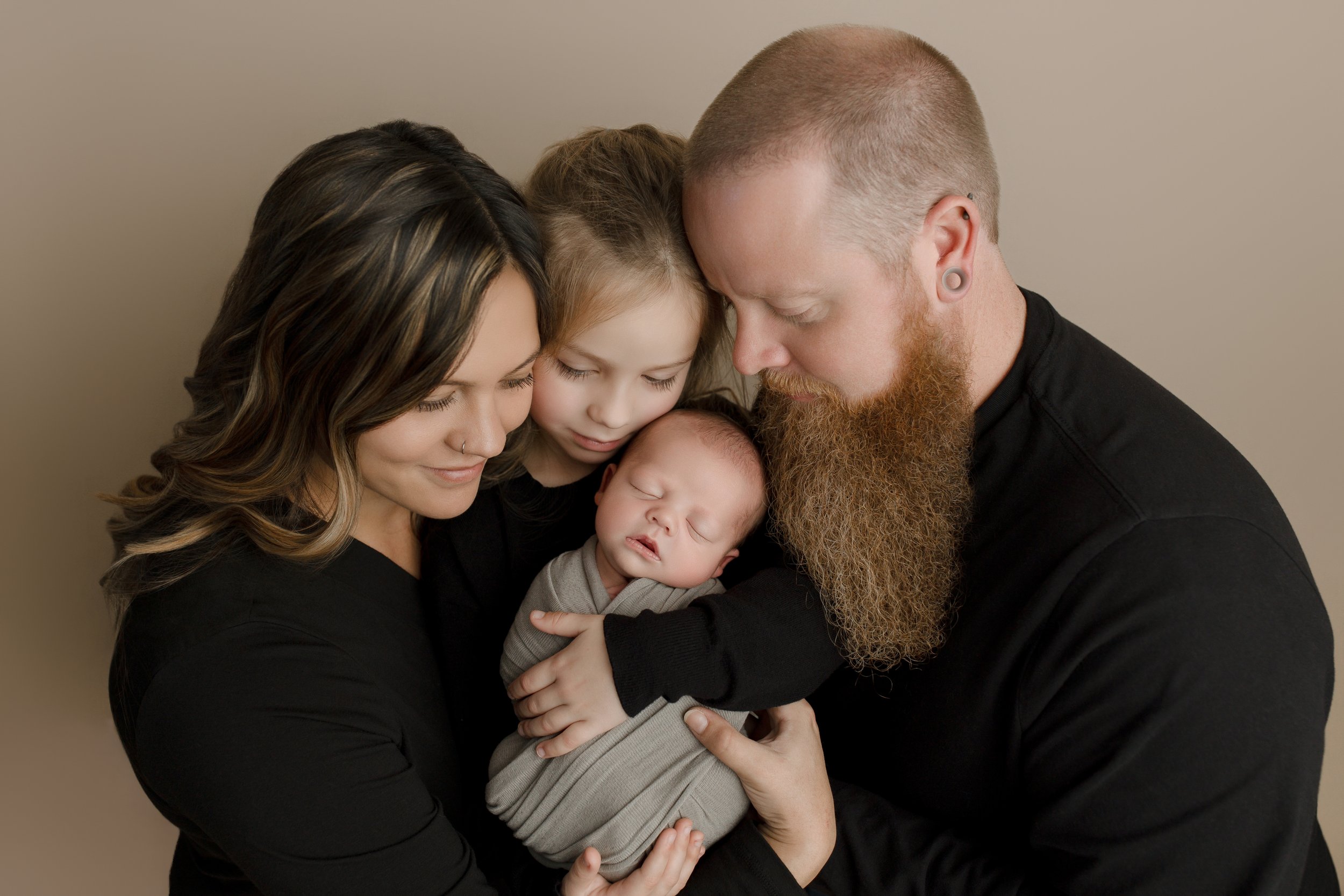 Family and newborn portraits in Middletown, VA