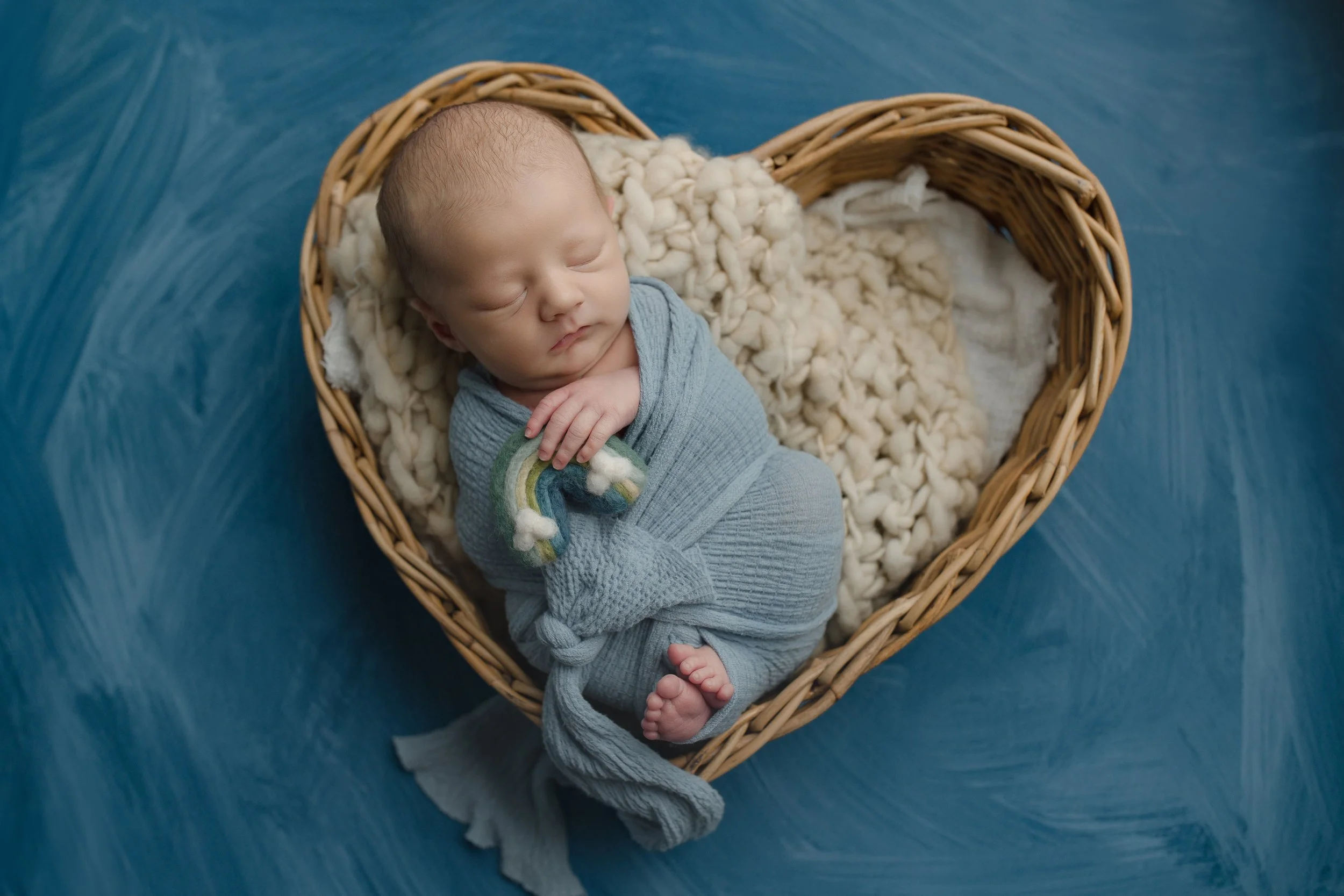 Newborn portraits in Middletown, VA