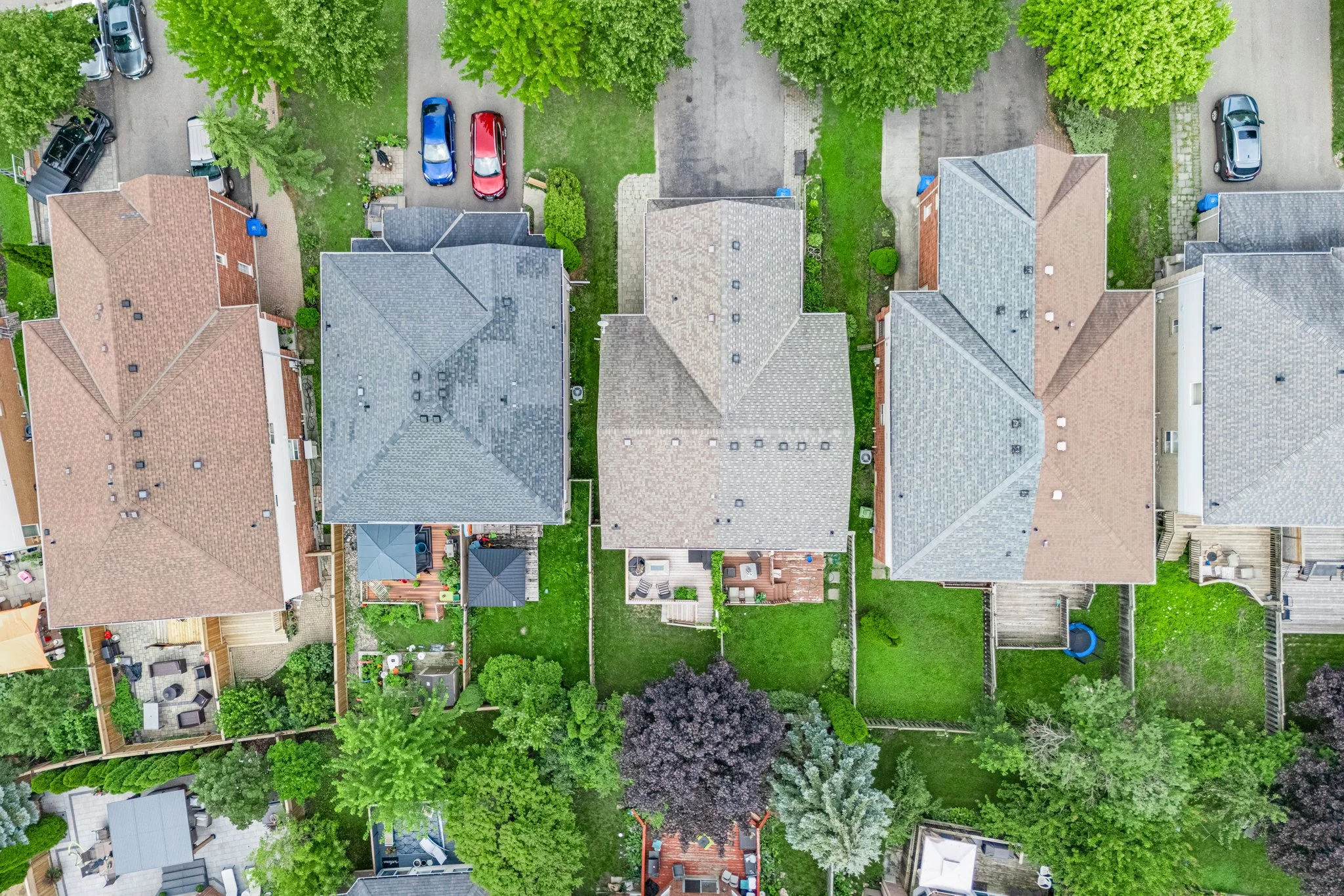 478-Heddle-Crescent-Drone-Newmarket-Web-MLS-7.jpg