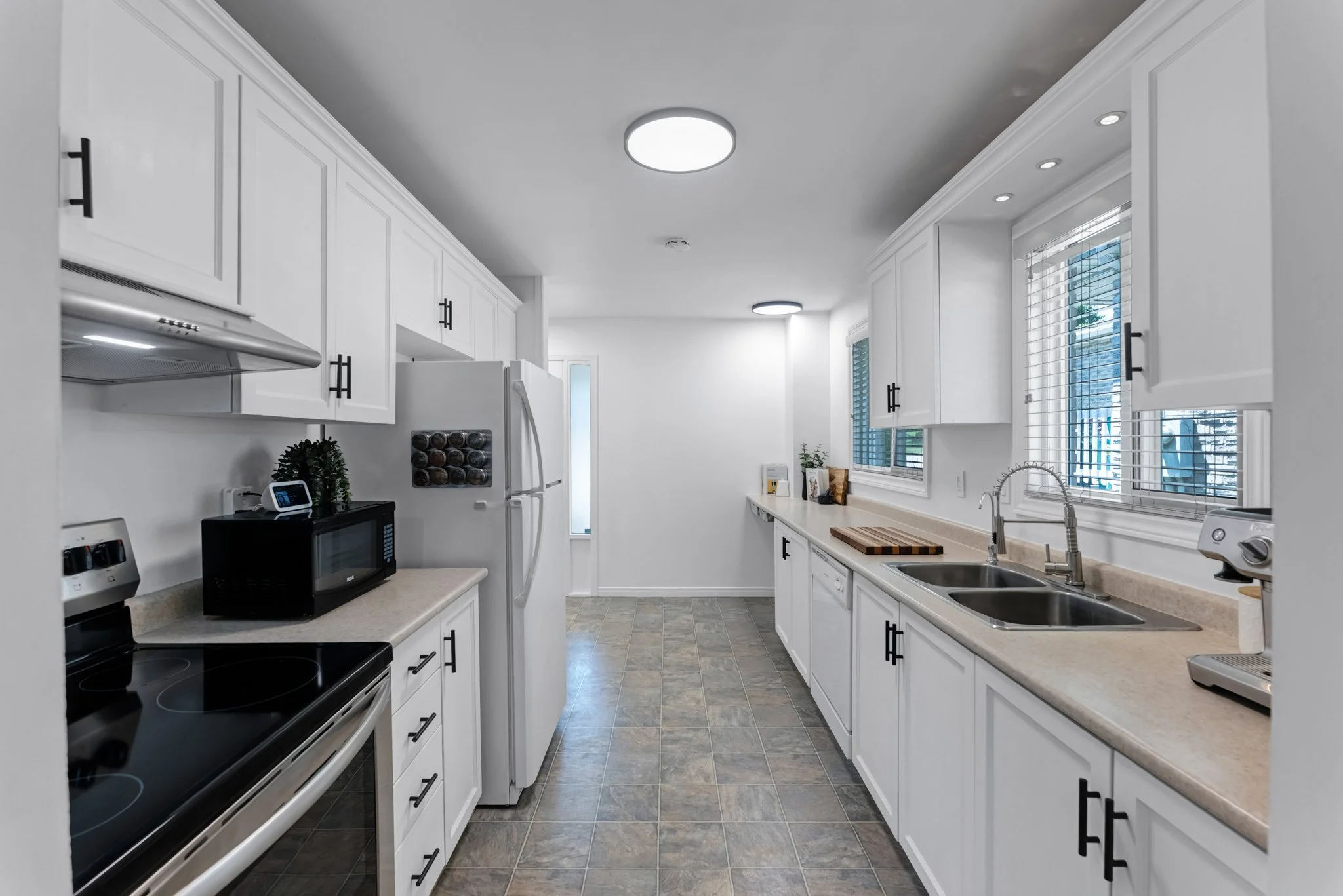203-Colborne-Street-Bradford-Web-MLS-11.jpg