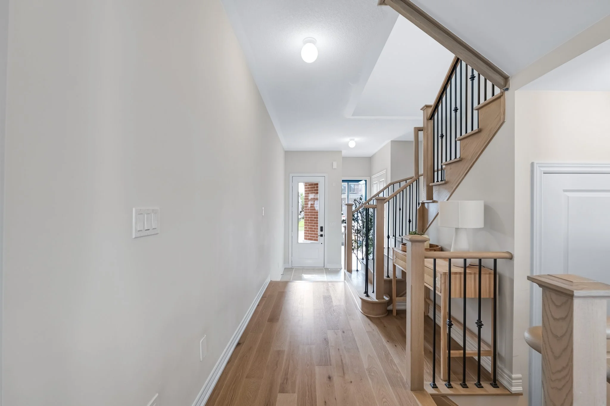 15-Ainslie-Hill-Crescent-Georgina-Web-MLS-29.jpg