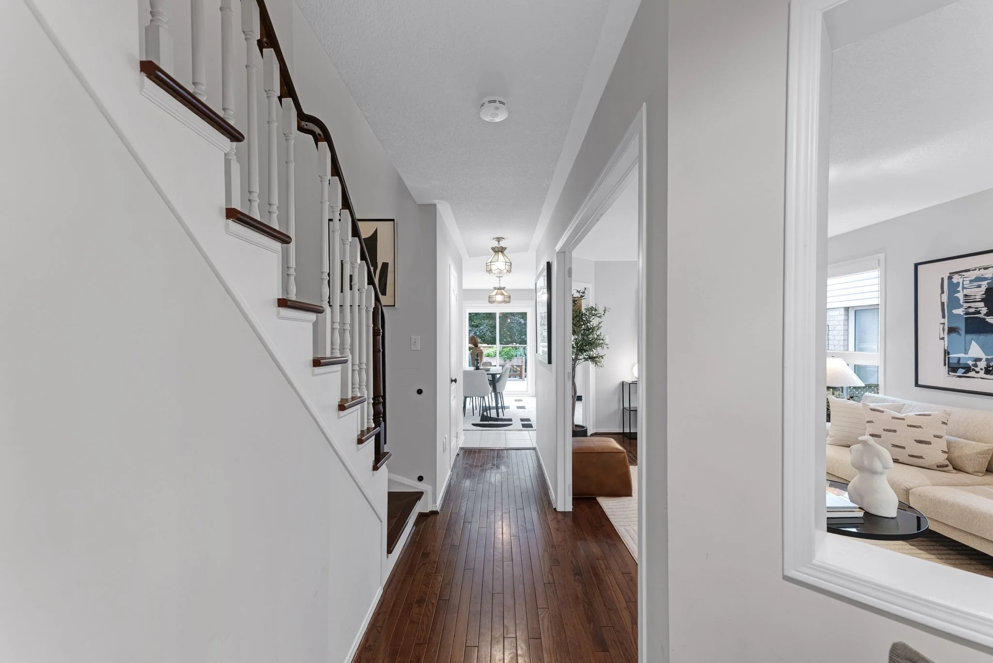 478-Heddle-Crescent-Newmarket-Web-MLS-8.jpg