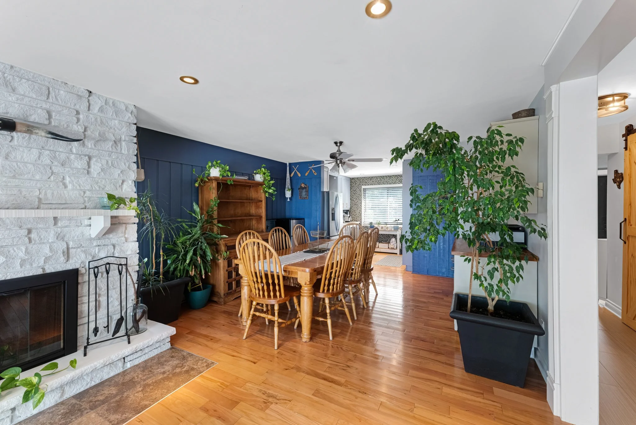 126-Moores-Beach-Road-Georgina-Web-MLS-27.jpg