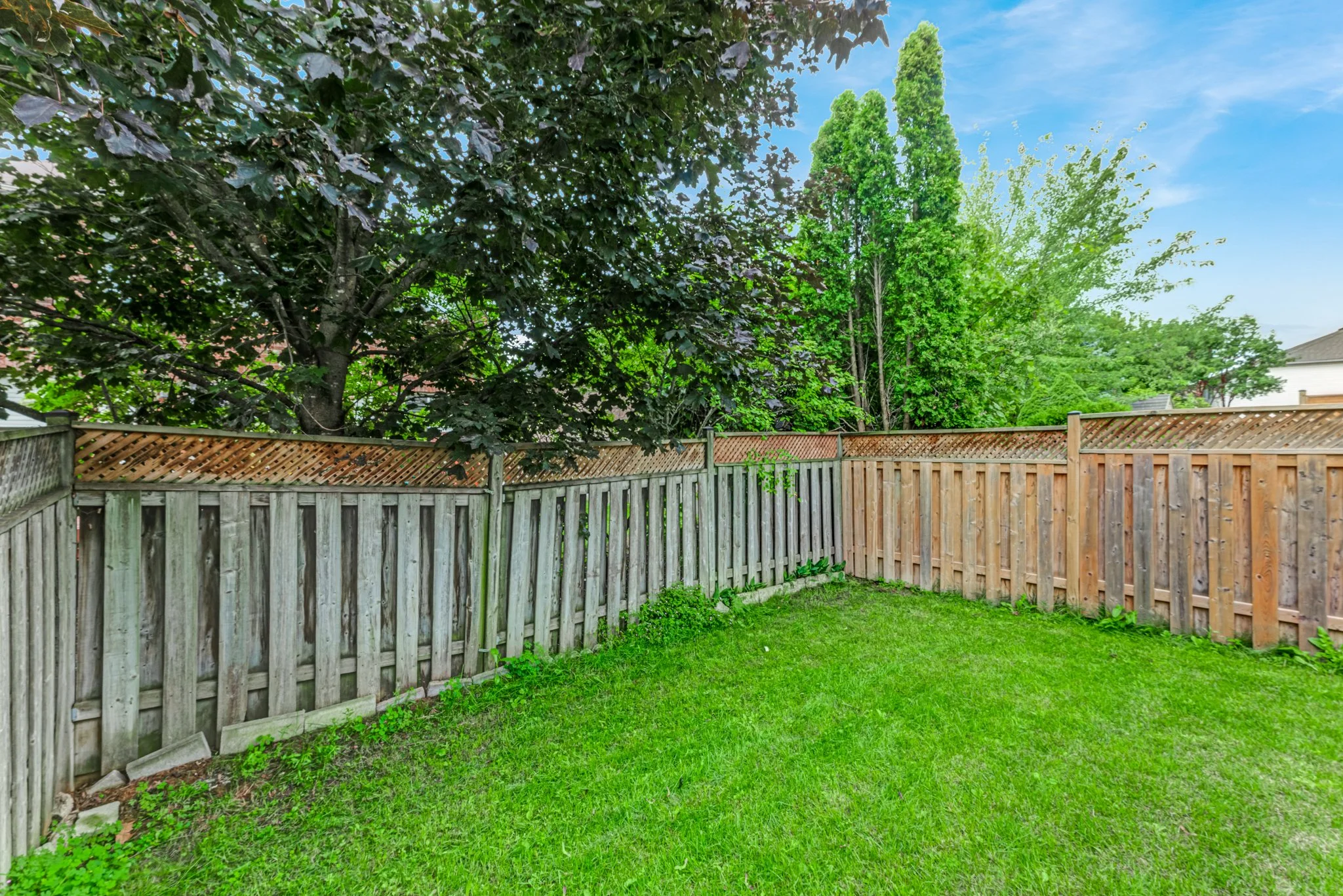 478-Heddle-Crescent-Newmarket-Web-MLS-44.jpg
