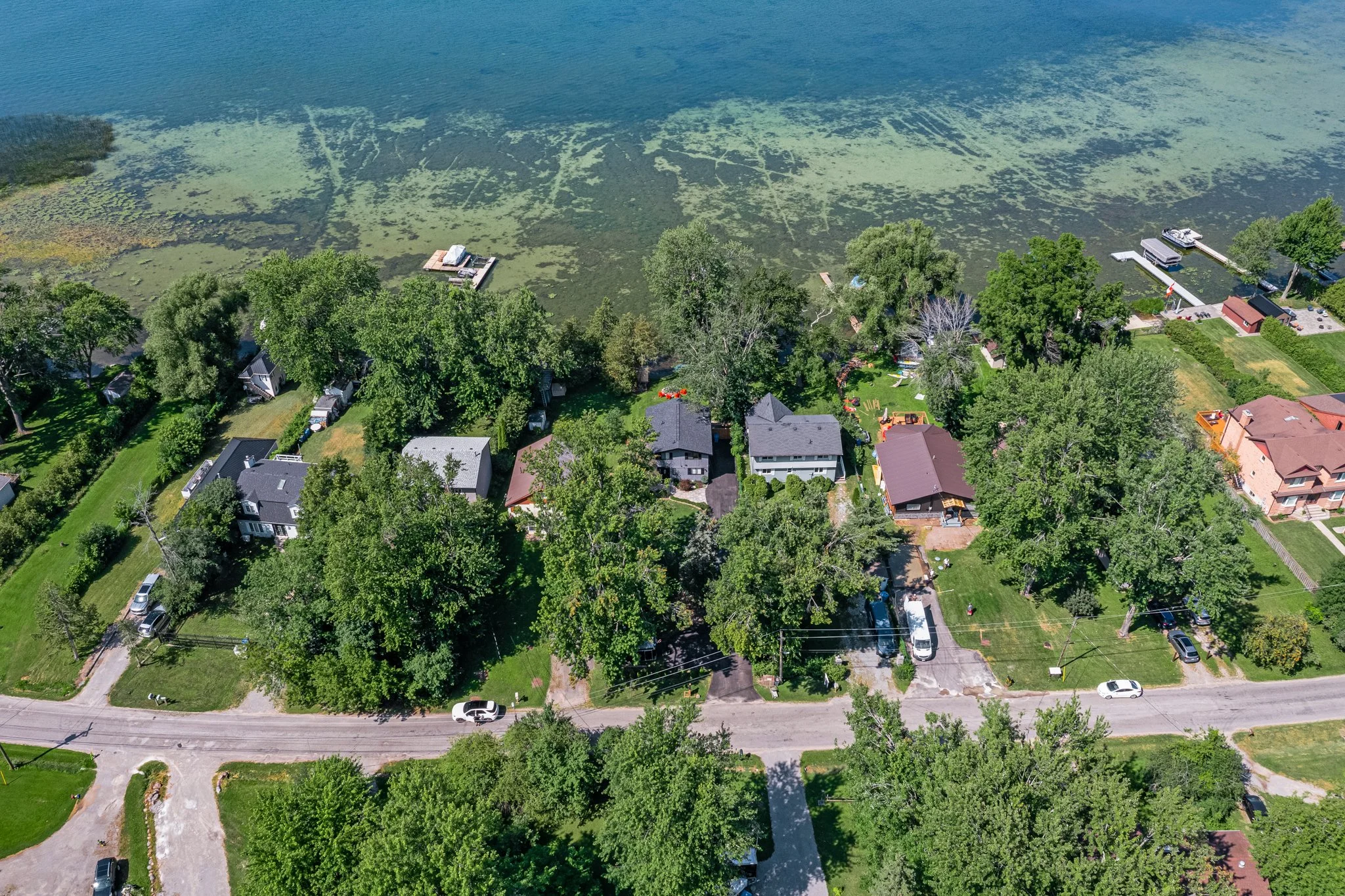 126-Moores-Beach-Road-Georgina-Web-MLS-3.jpg