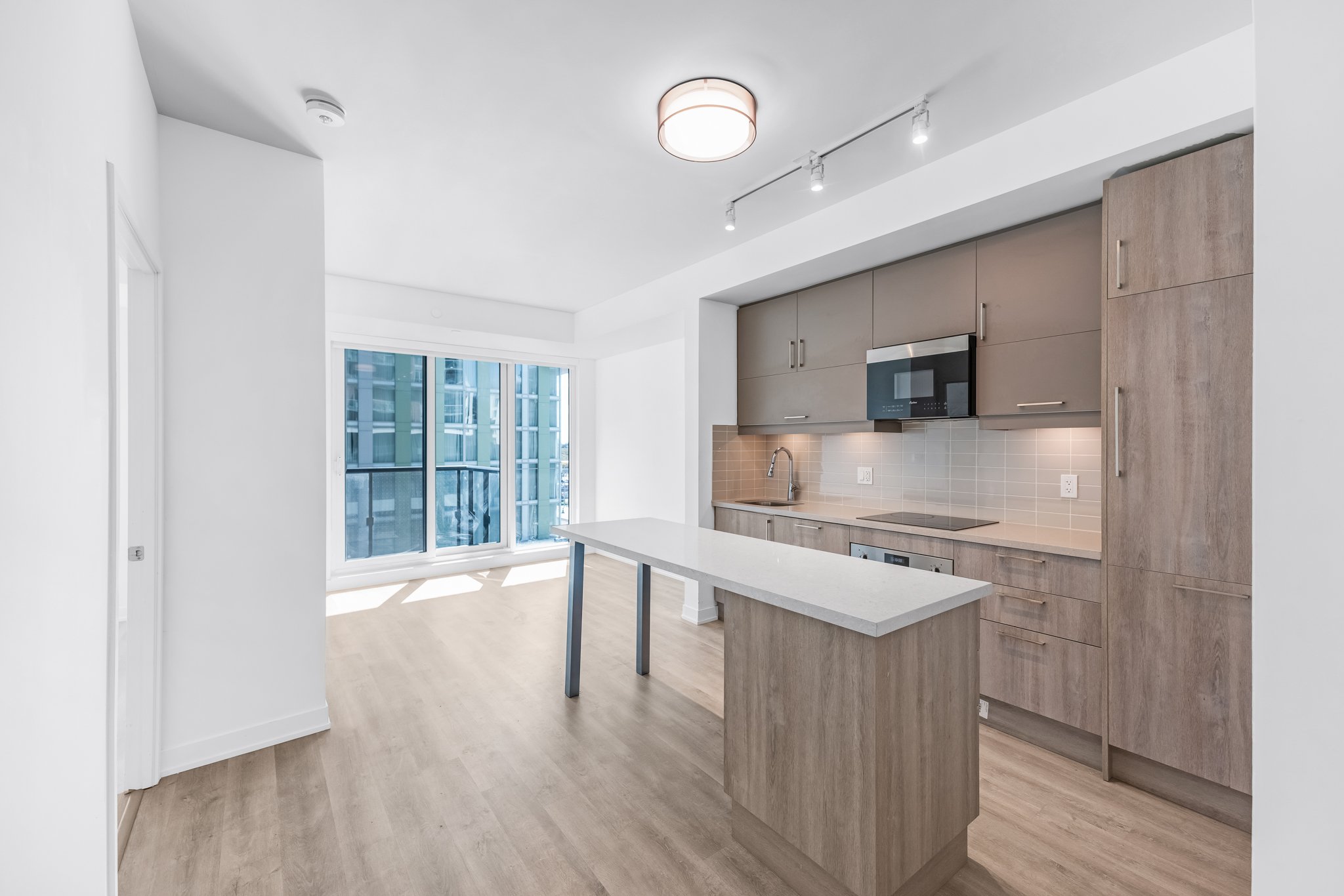 8119-Birchmount-Road-#716-Markham-Web-MLS-8.jpg