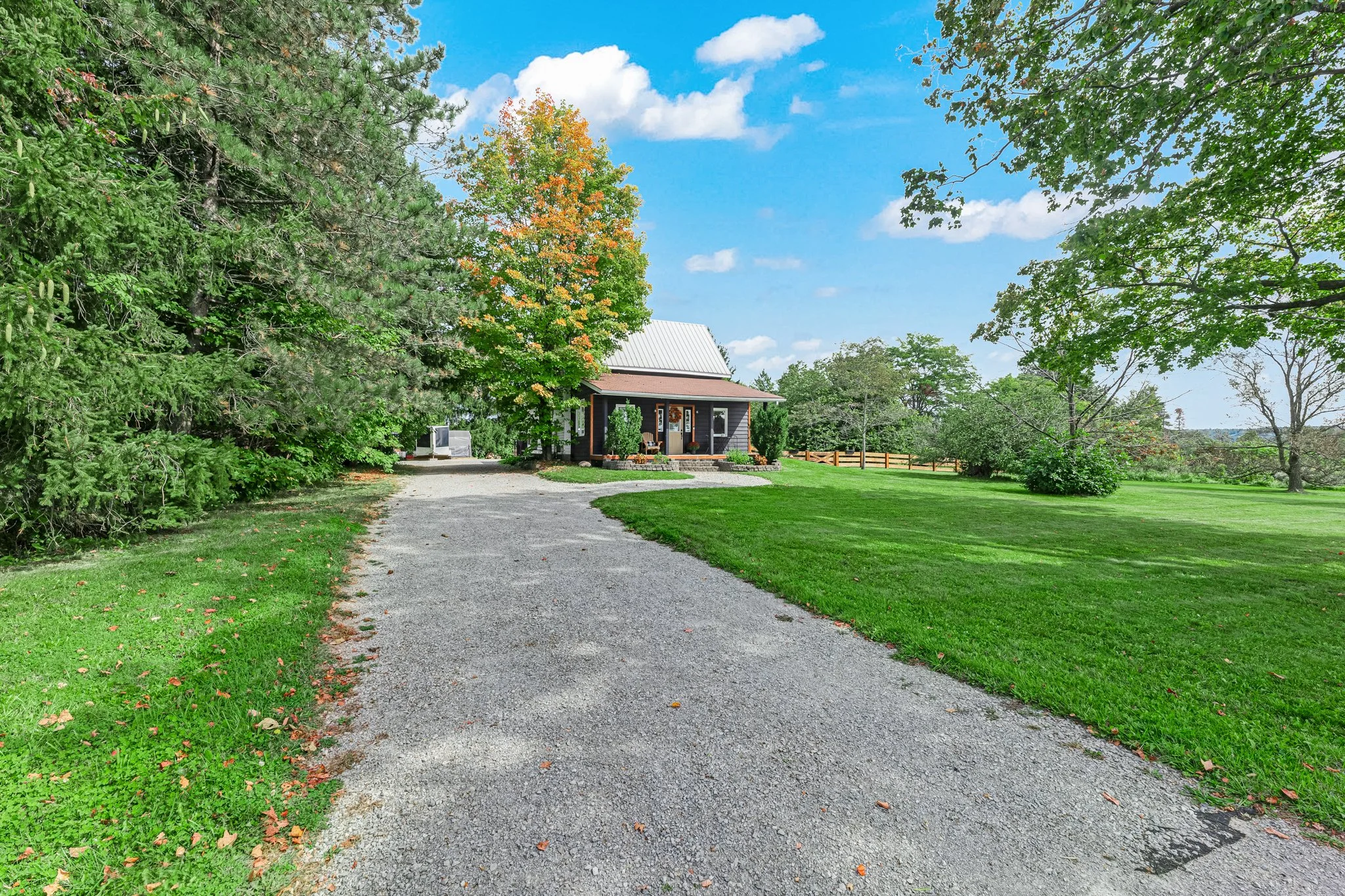 1905-George-Johnston-Road-Minesing-Web-MLS-7.jpg