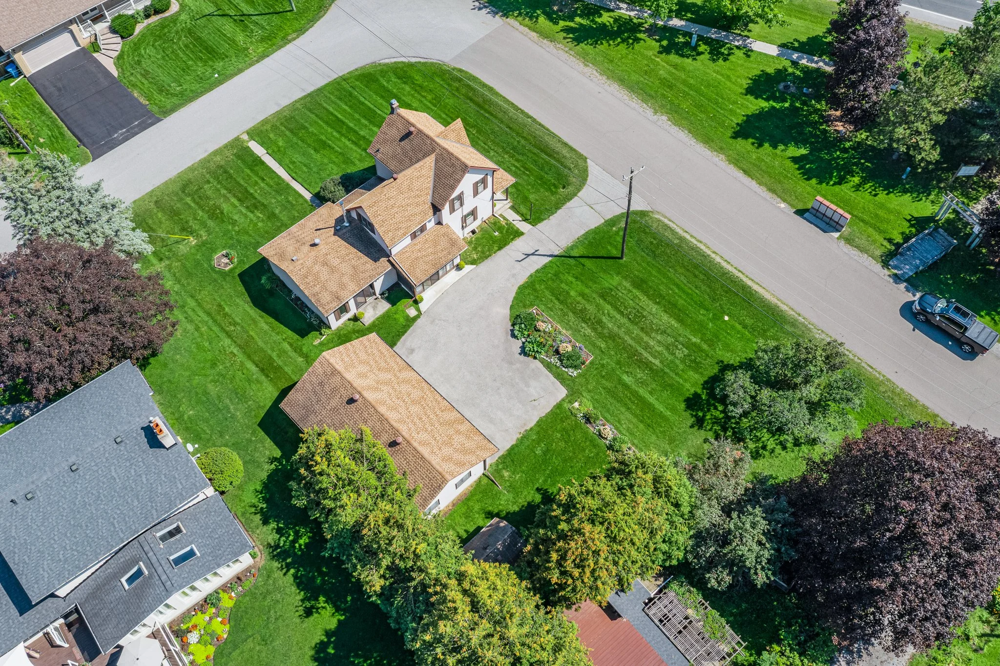 60-Albert-Street-Mount-Albert-Web-MLS-49.jpg
