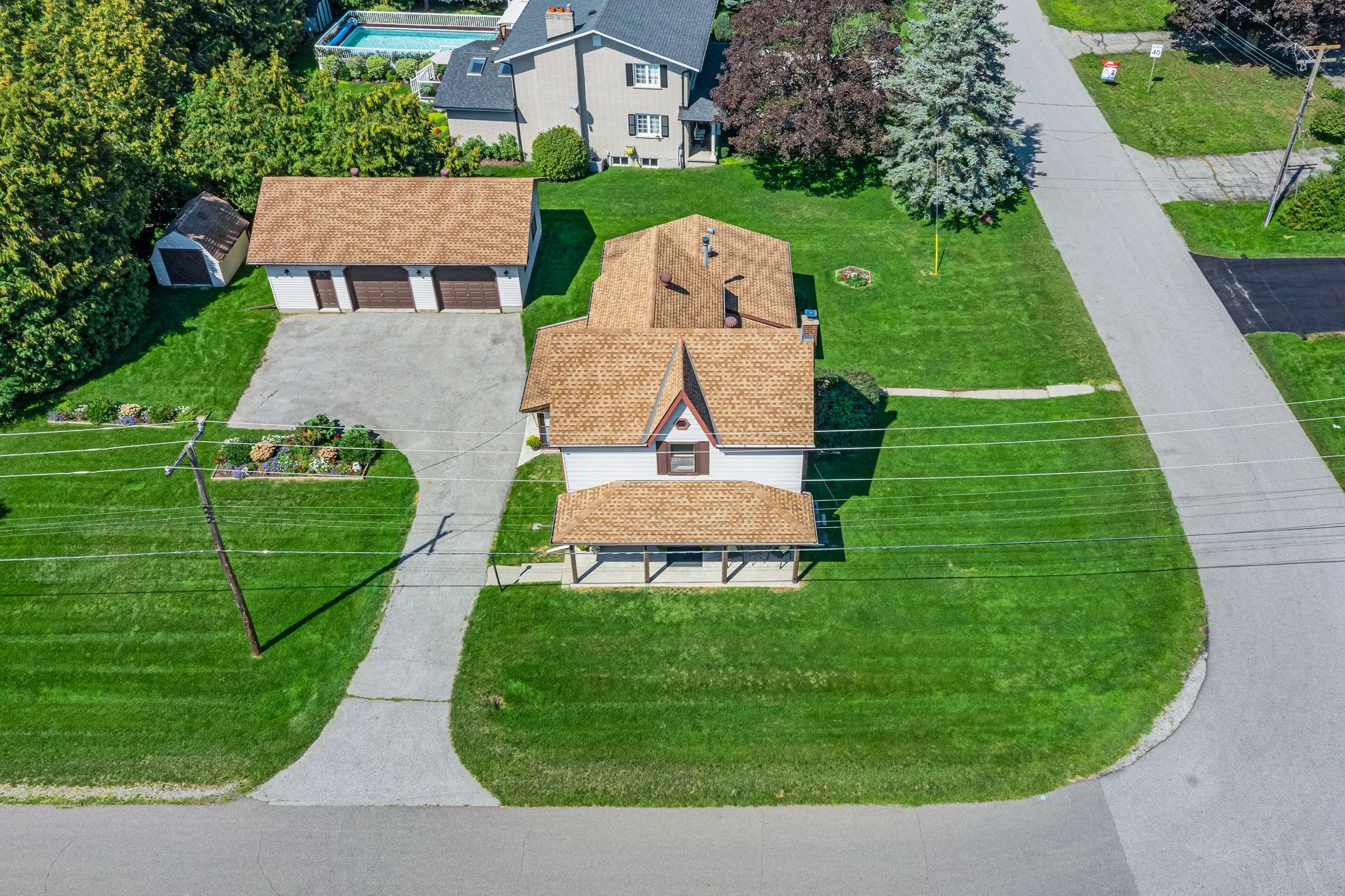 60-Albert-Street-Mount-Albert-Web-MLS-4.jpg