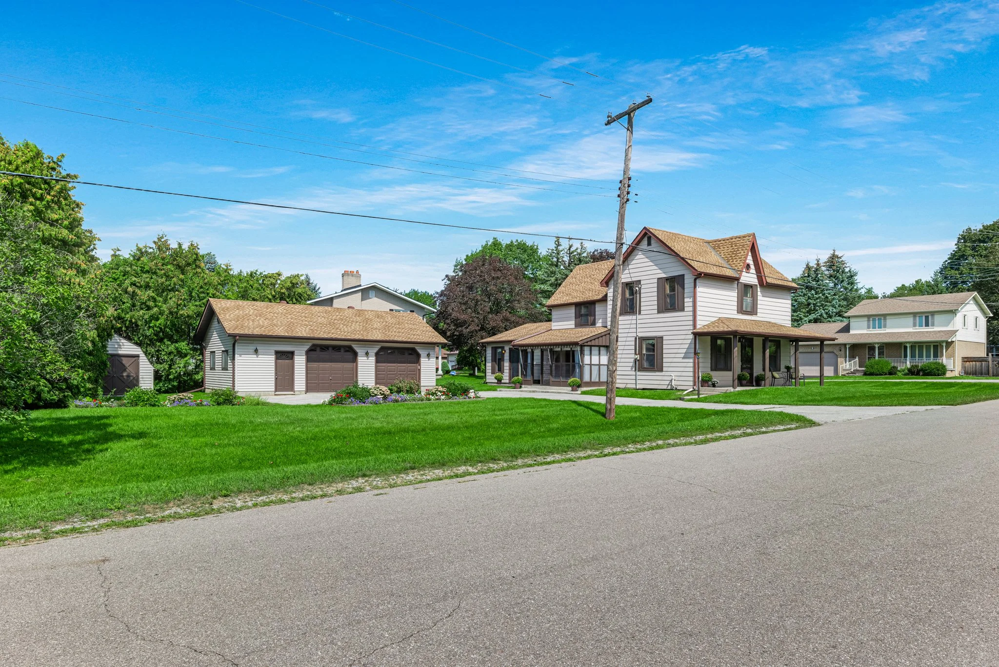 60-Albert-Street-Mount-Albert-Web-MLS-6.jpg