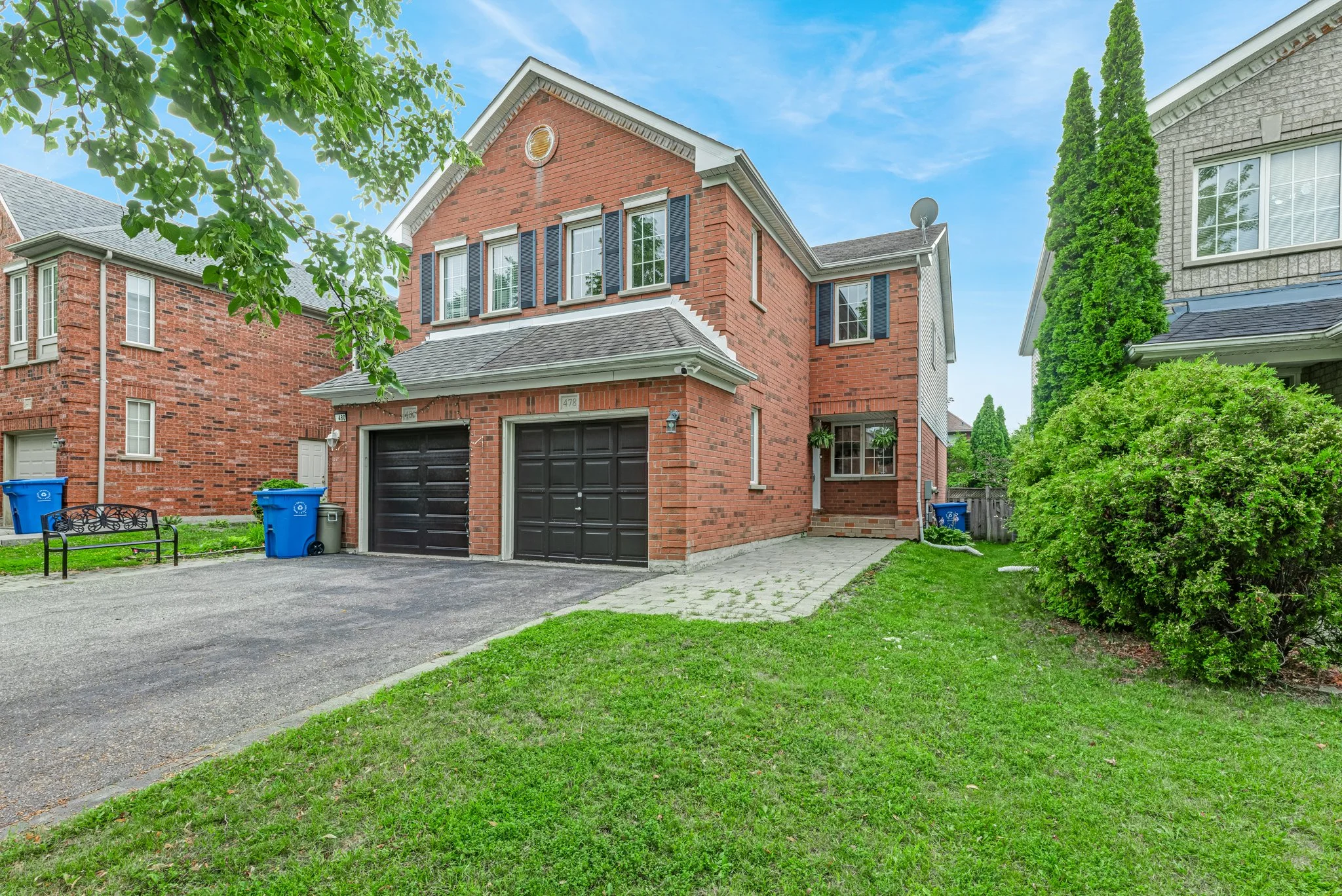 478-Heddle-Crescent-Newmarket-Web-MLS-3.jpg