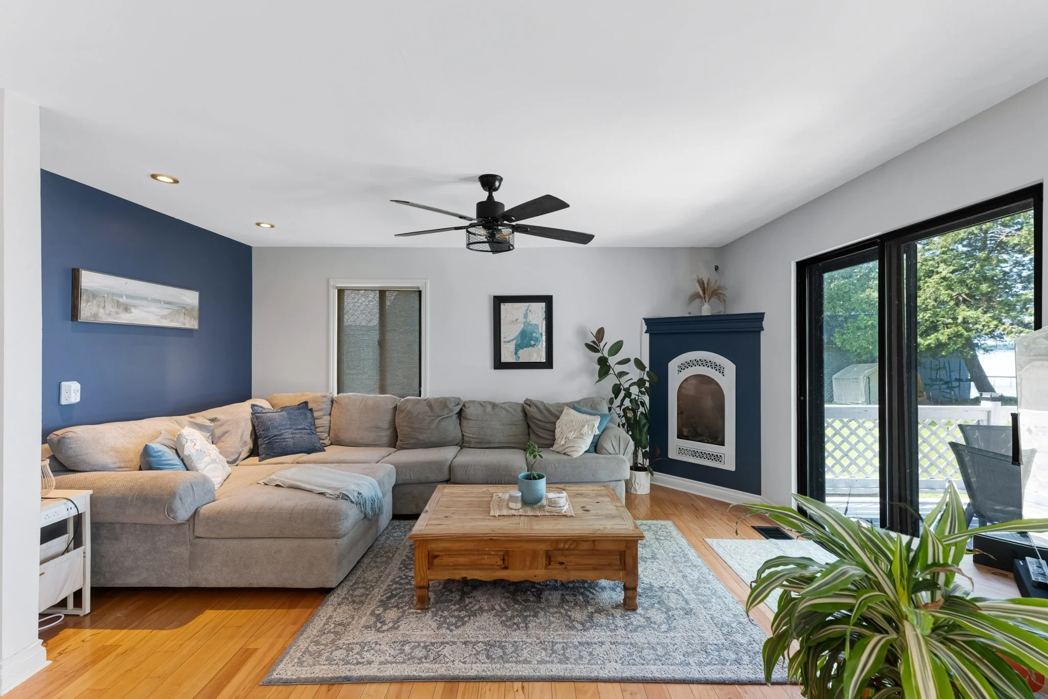 126-Moores-Beach-Road-Georgina-Web-MLS-21.jpg