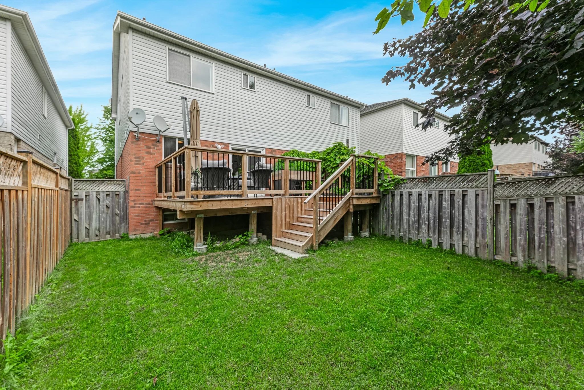 478-Heddle-Crescent-Newmarket-Web-MLS-43.jpg