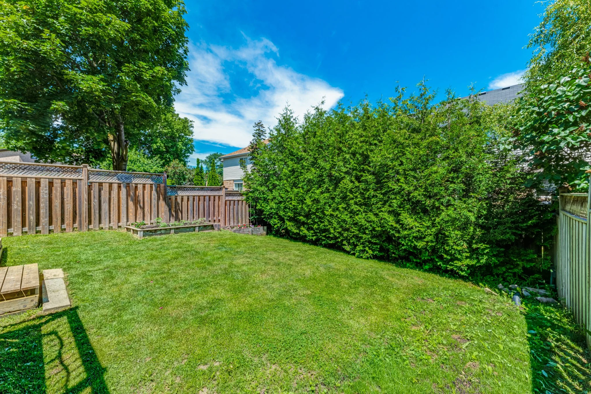 203-Colborne-Street-Bradford-Web-MLS-46.jpg