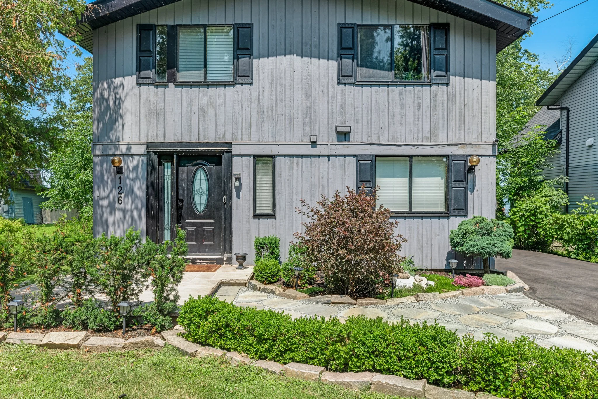 126-Moores-Beach-Road-Georgina-Web-MLS-14.jpg