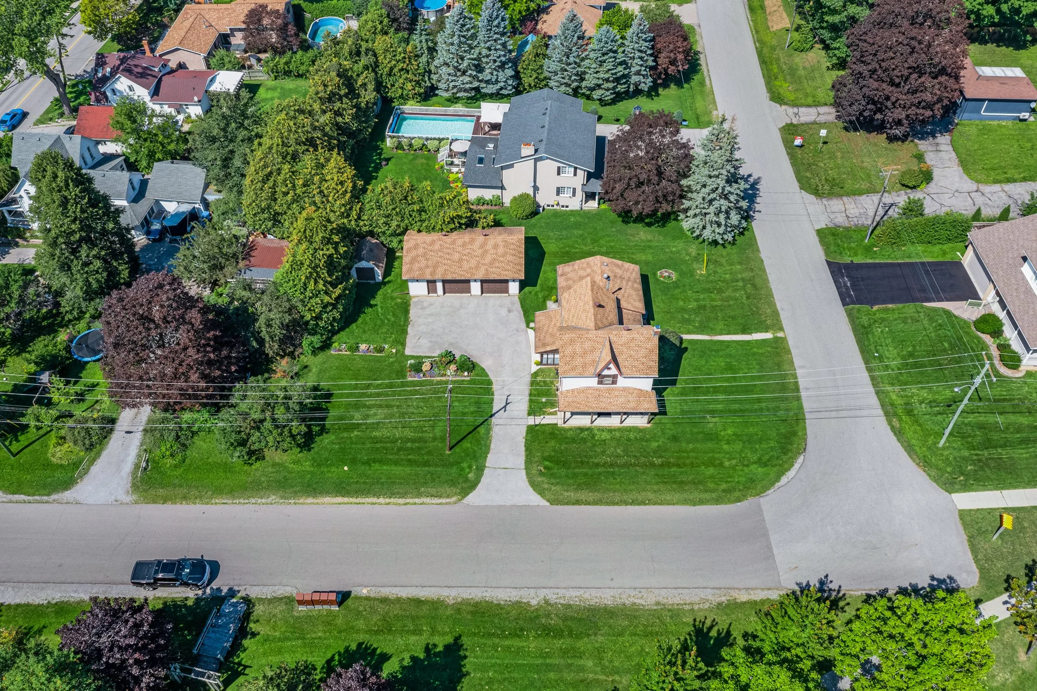 60-Albert-Street-Mount-Albert-Web-MLS-1.jpg