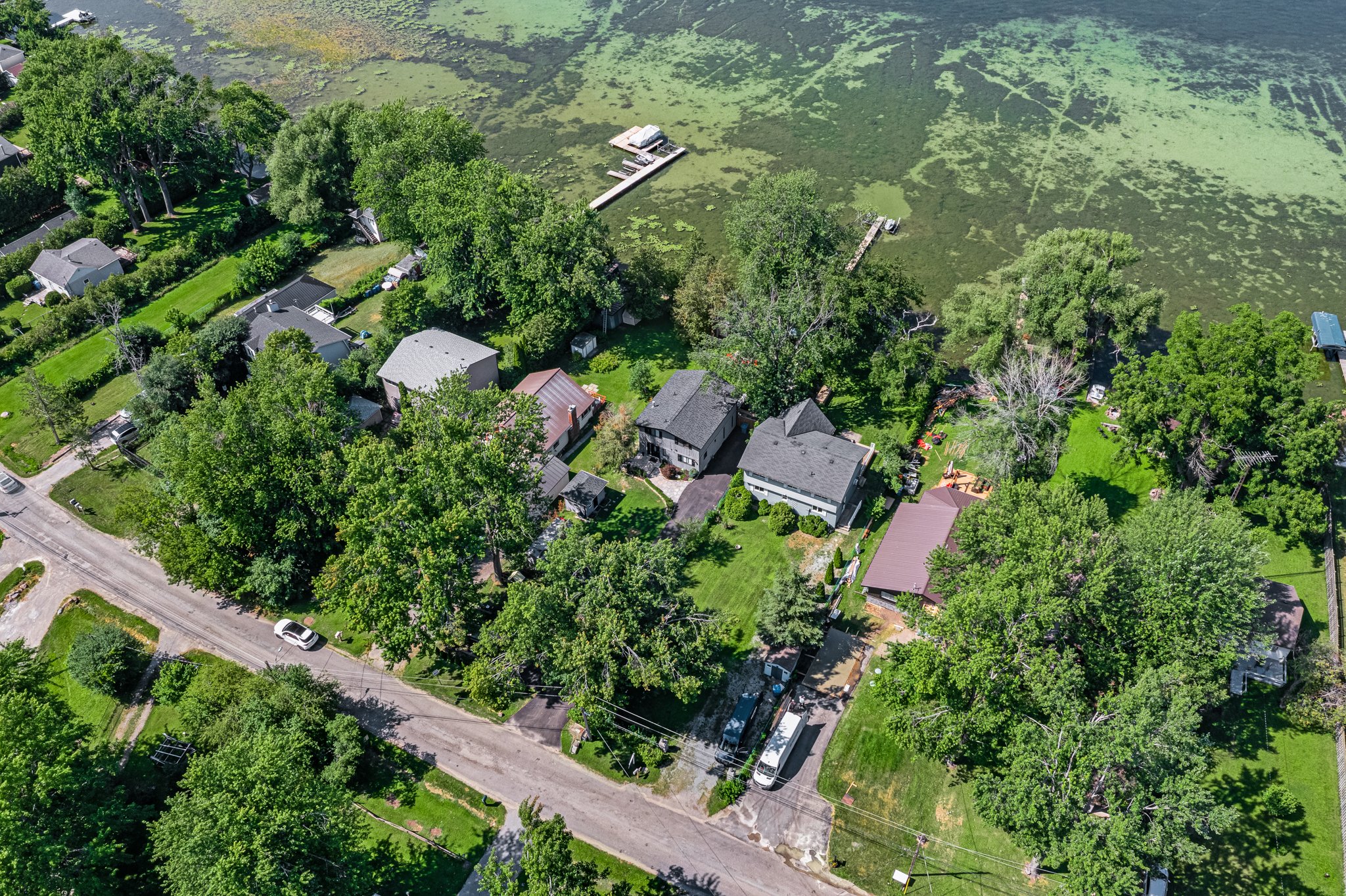 126-Moores-Beach-Road-Georgina-Web-MLS-4.jpg