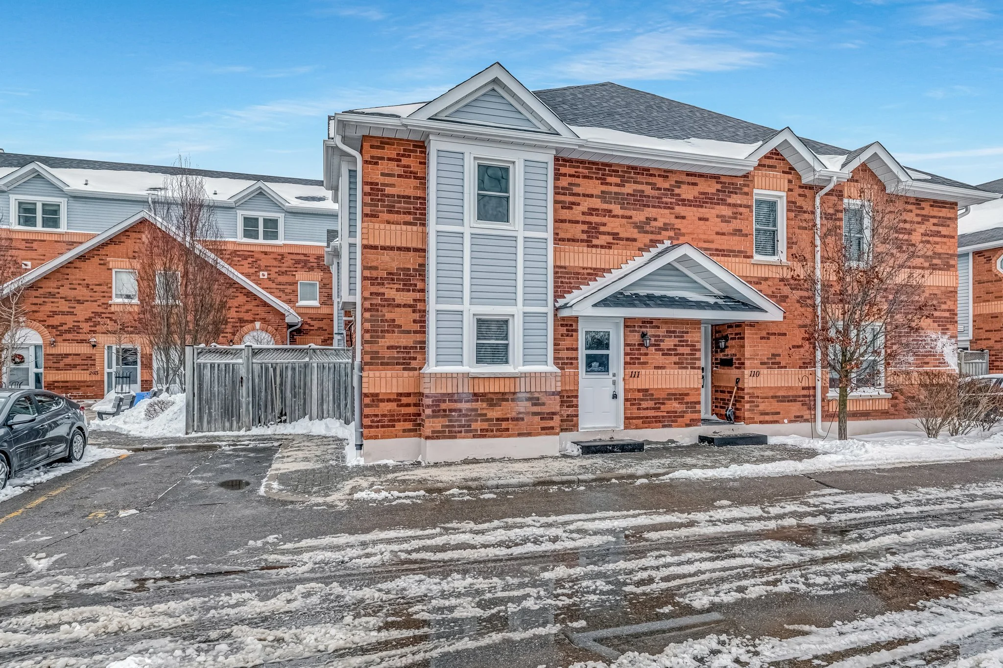 12455-Ninth-Line-#111-Stouffville-Web-MLS-6.jpg