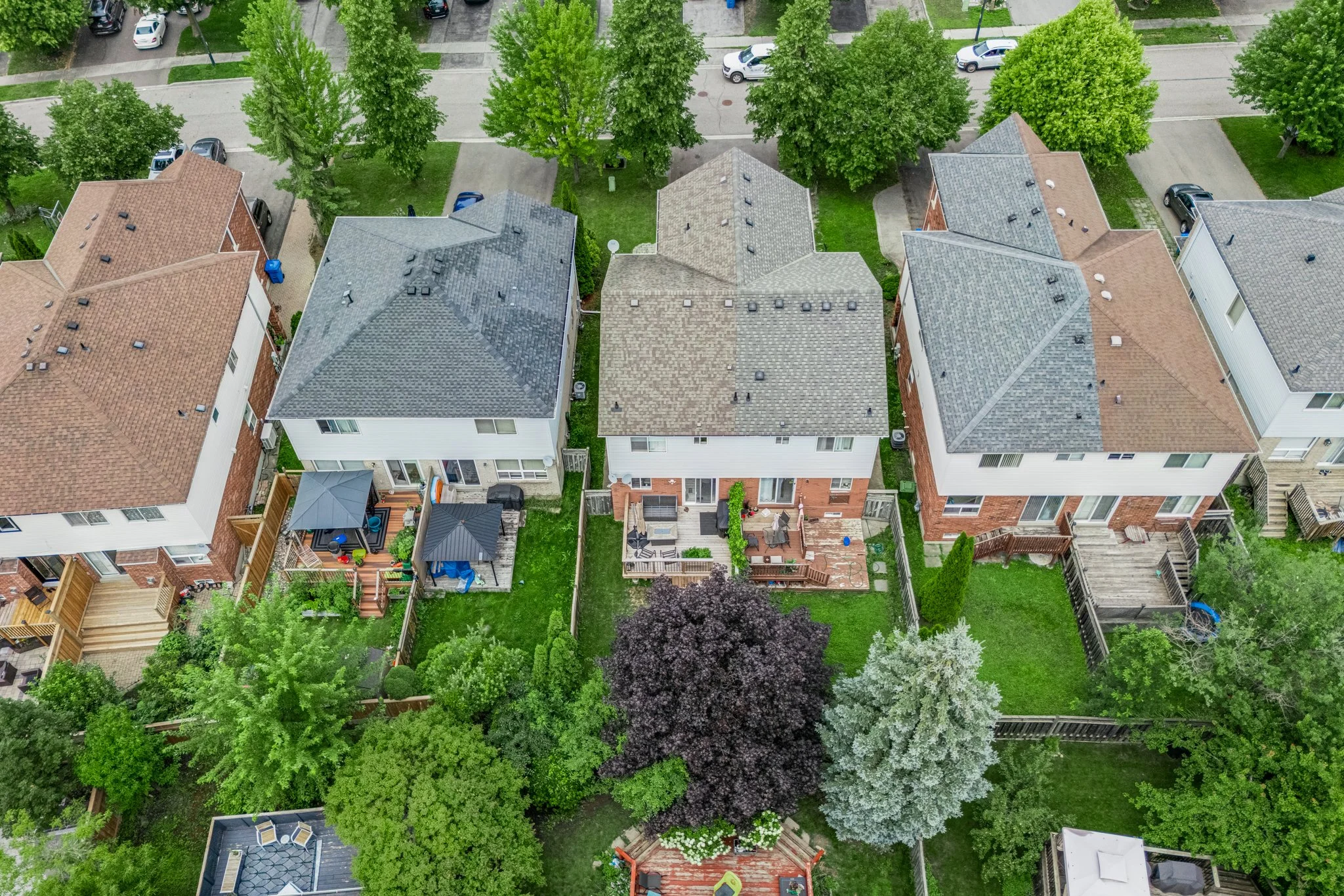 478-Heddle-Crescent-Drone-Newmarket-Web-MLS-11.jpg
