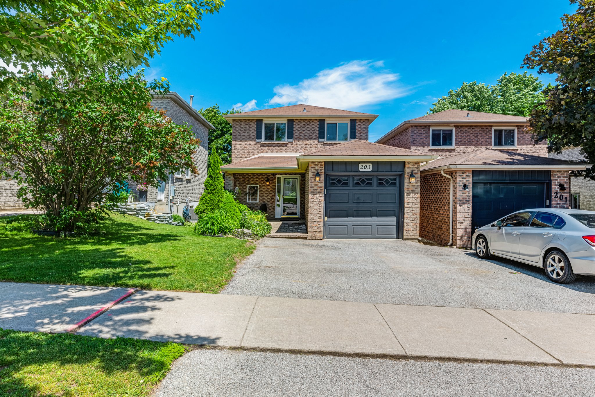 203-Colborne-Street-Bradford-Web-MLS-1.jpg