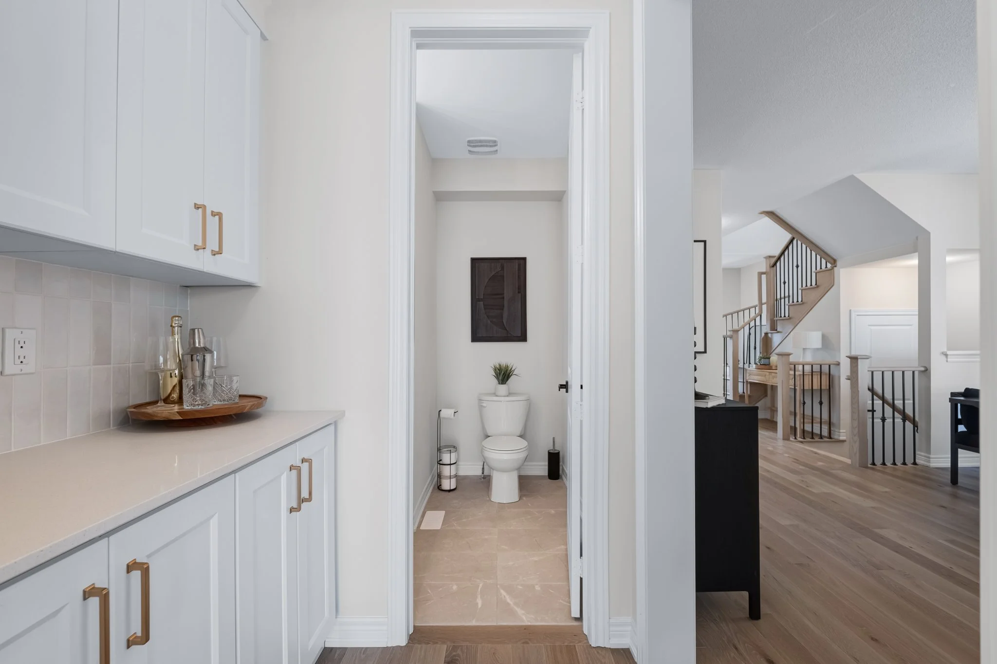 15-Ainslie-Hill-Crescent-Georgina-Web-MLS-25.jpg