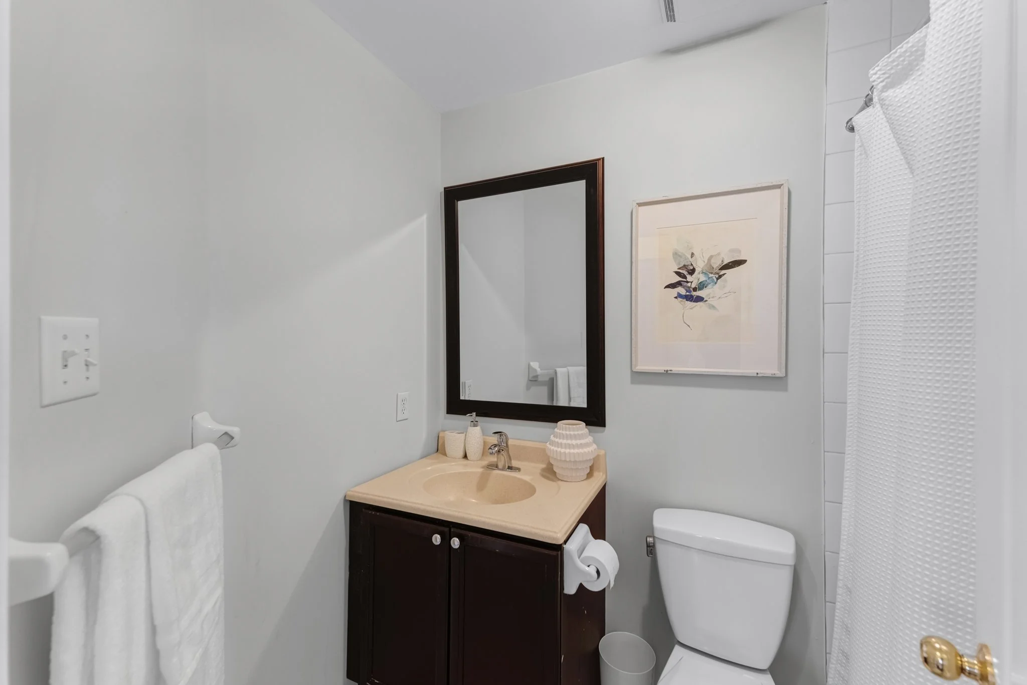 478-Heddle-Crescent-Newmarket-Web-MLS-30.jpg