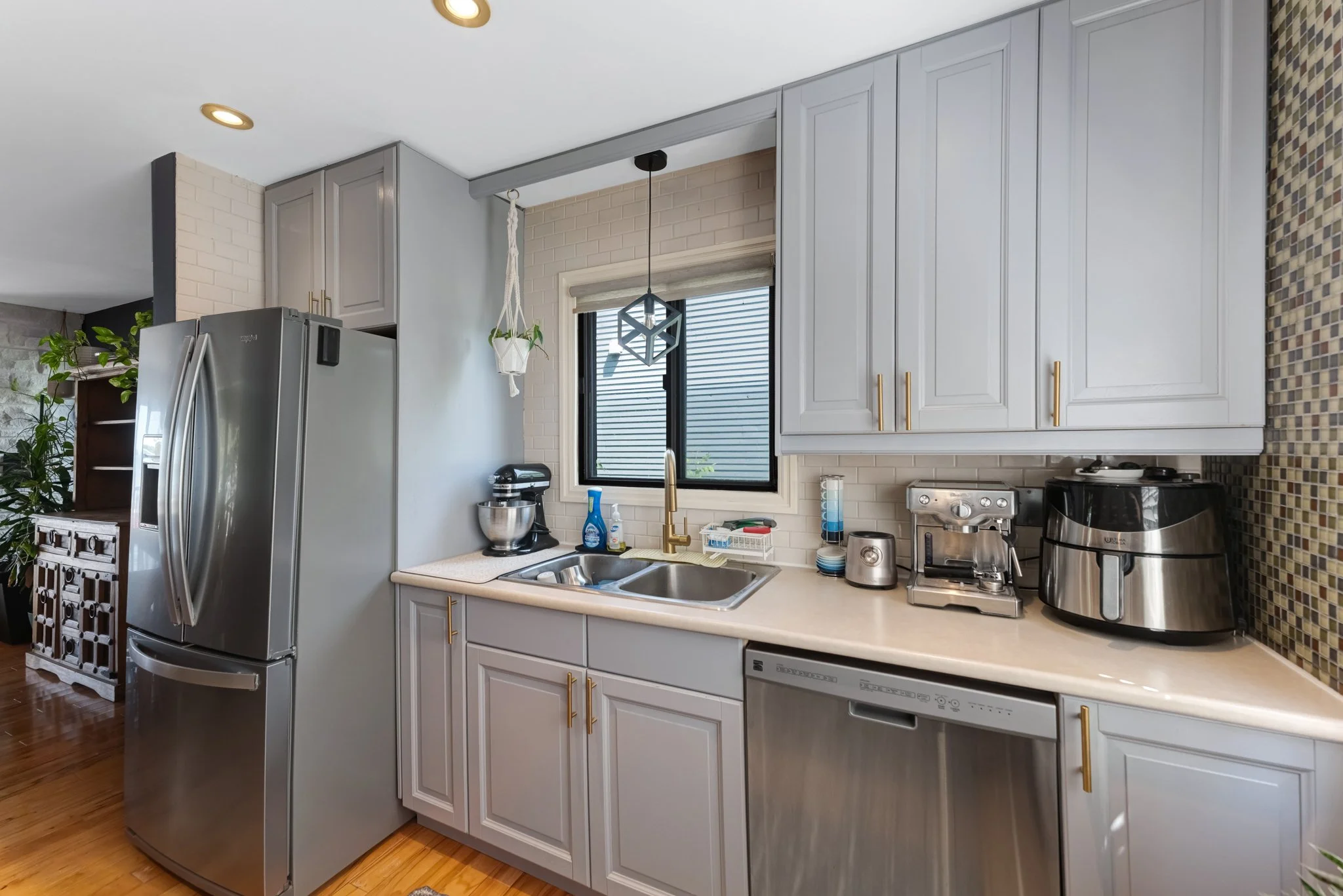 126-Moores-Beach-Road-Georgina-Web-MLS-33.jpg