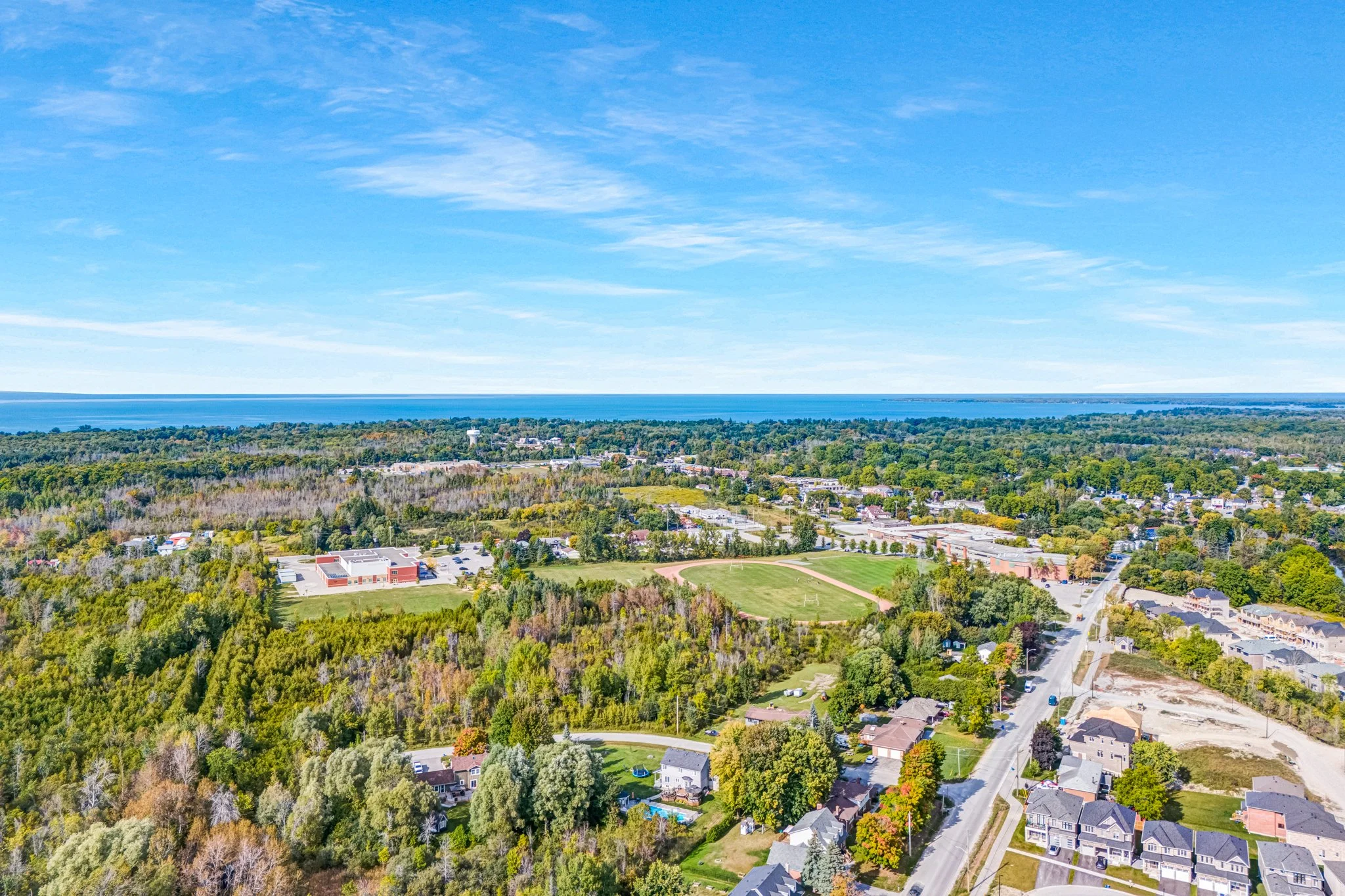 15-Ainslie-Hill-Crescent-Georgina-Web-MLS-62.jpg