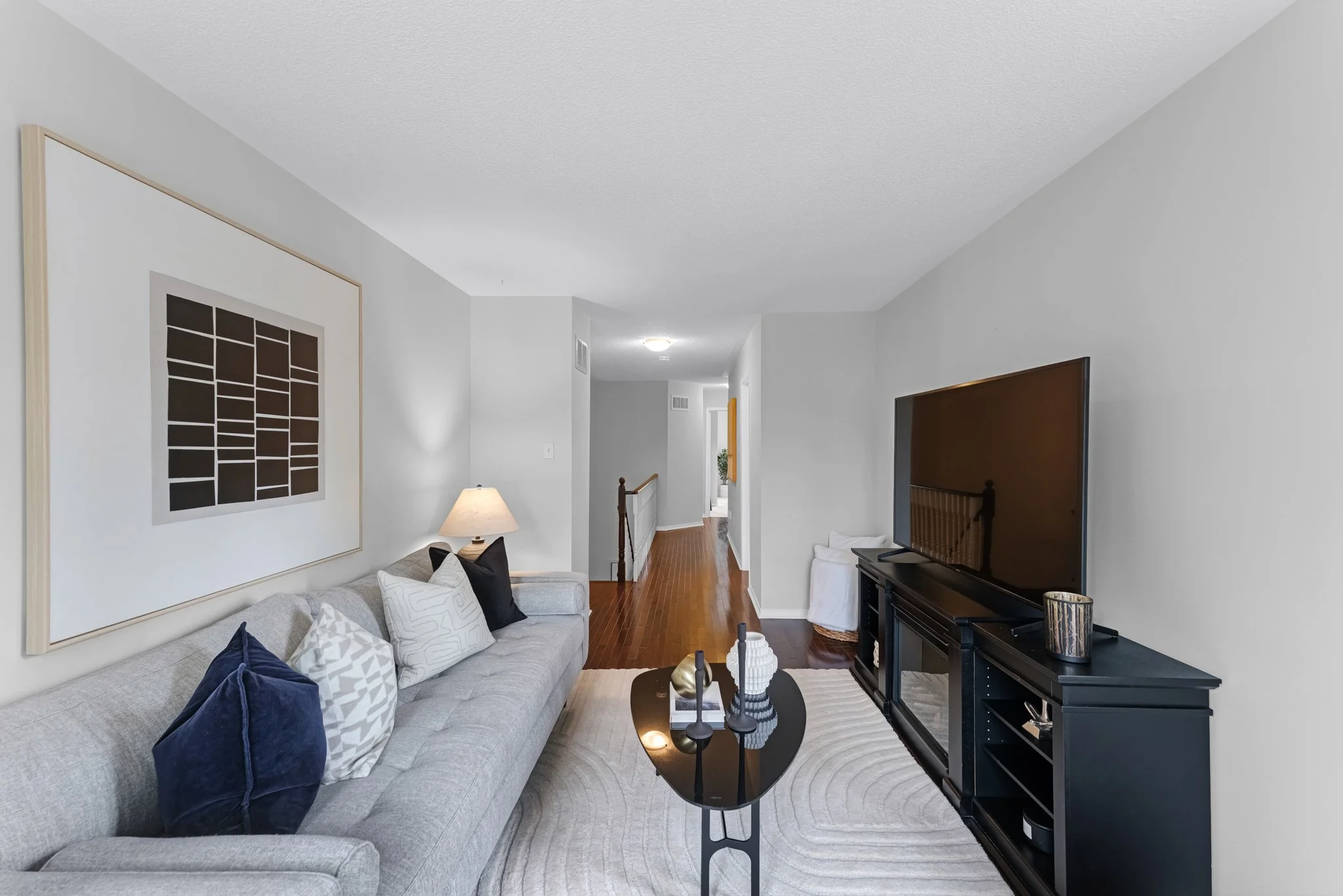 478-Heddle-Crescent-Newmarket-Web-MLS-23.jpg