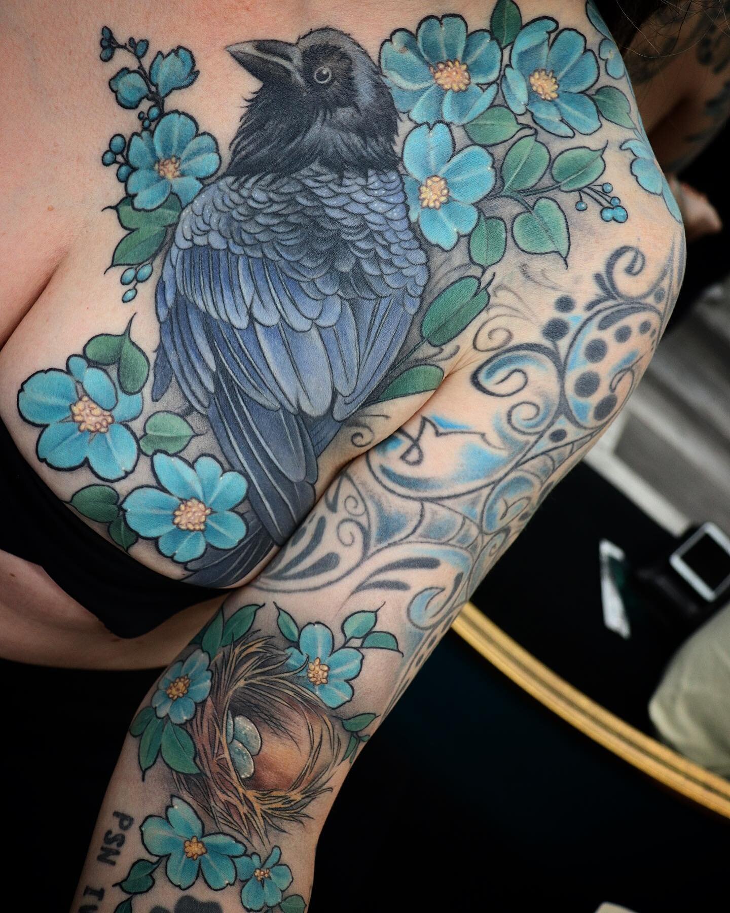 Healed Cover up for my friend Misty✨ Swipe to see before, after many laser sessions. 
. 
Www.lexiraetattoo.com.
.

#tattooart #yyclocal #getink_canada #girlwithtattoos #inked #inkedbabes #inklovers
#yycsmallbusiness #yyctattoo #yyctattoos #calgarycov