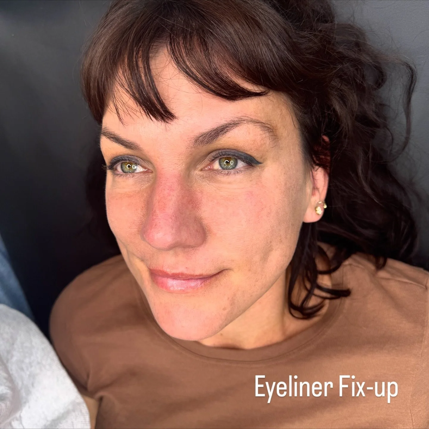 Fixed up some eyeliner that needed some love, thanks so much for trusting me with your eyes Jessie π€ππΌ We use lots of numbing, they swell a bit but will go down within a few hours. That seamless blend to a pointππ½. 
 
Www.lexiraetattoo.com #cosm