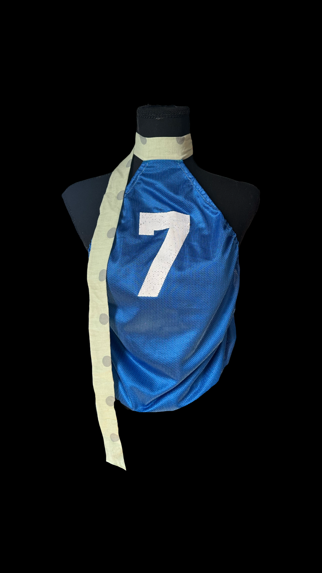BELL TOP