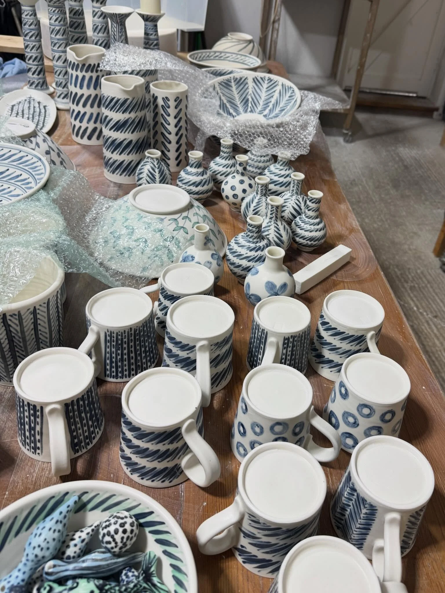 Always a bit of chaos when getting ready for an outing &hellip; These are some of the things coming with me to @no10_chagford from 30 April - 5 May

#thrownporcelain
#tableware
#penandinkdrawings
#upsidedowncups