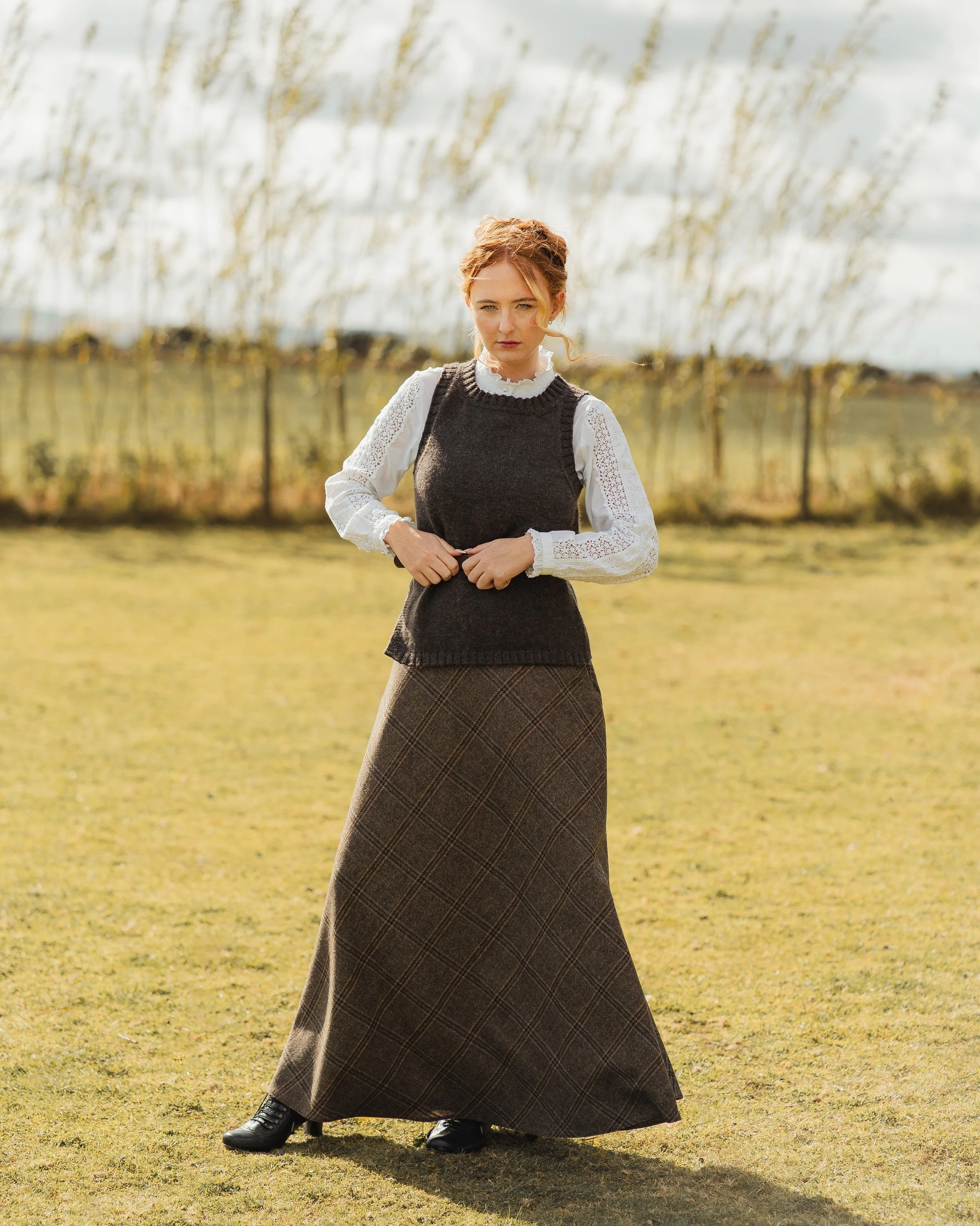 Parlour to Glen | Romance meets wild country.

A little literary romance, a little Highland wildness.

The Pemberley lace blouse meets the Grange tunic, hand-knitted in wool from our own Ouessant flock, and the Wildfell bias-cut skirt in castlemilk t