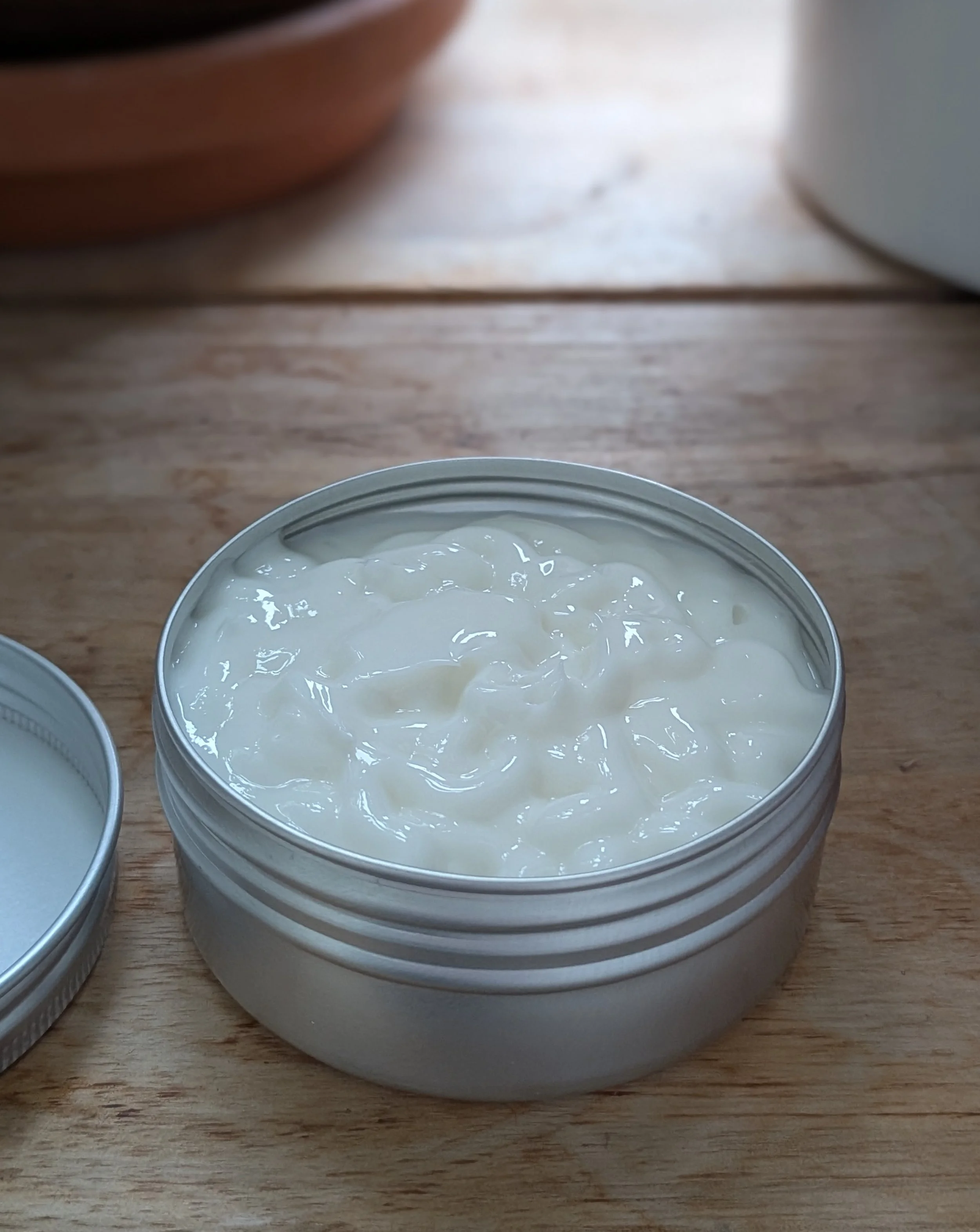 Lotion Generic Tin.jpg