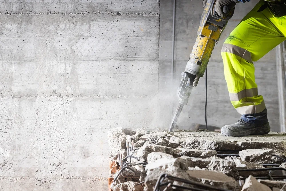Dust Awareness and Respiratory Protection on Construction Sites