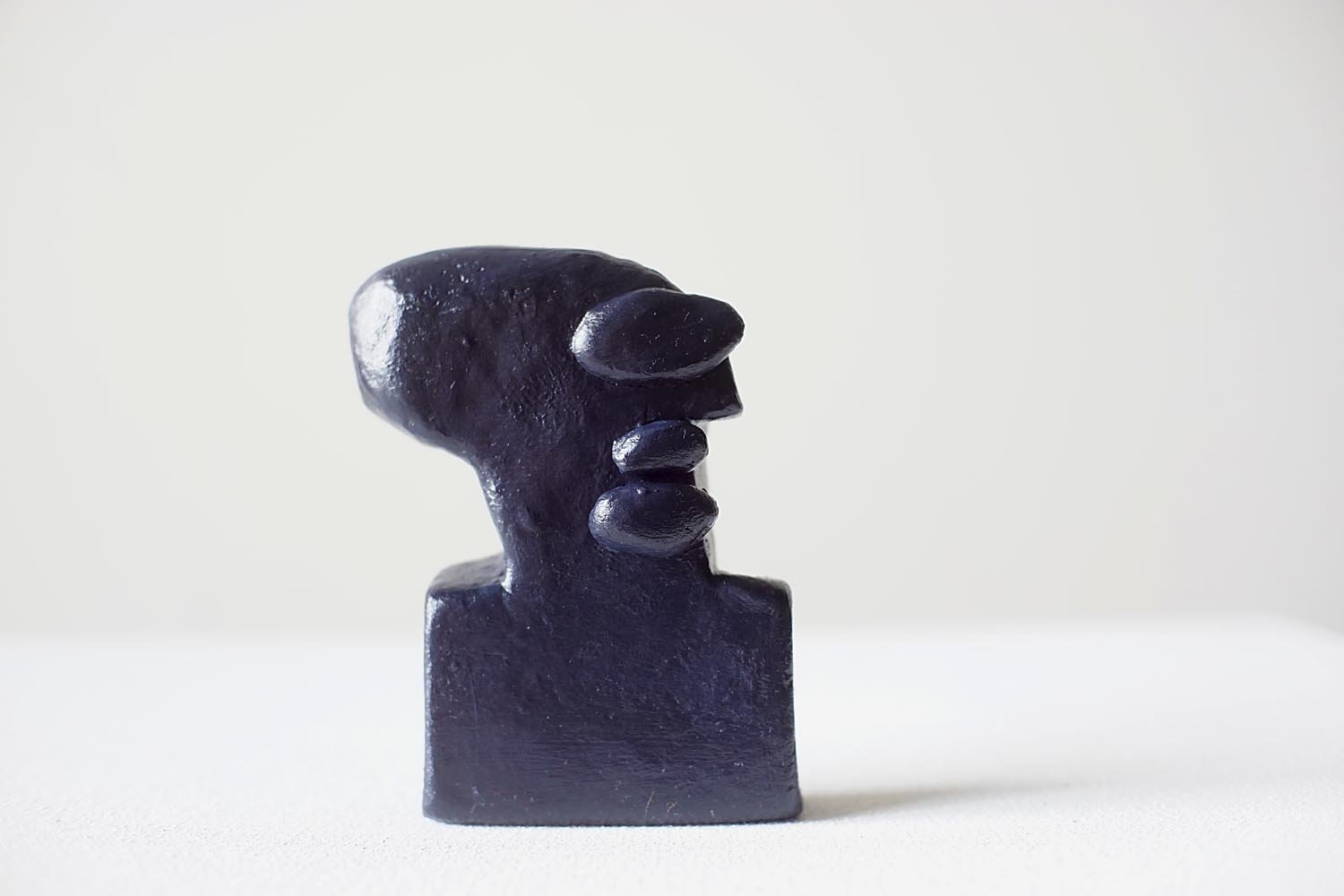 we see what we want to see, air dry sculpture, 2020